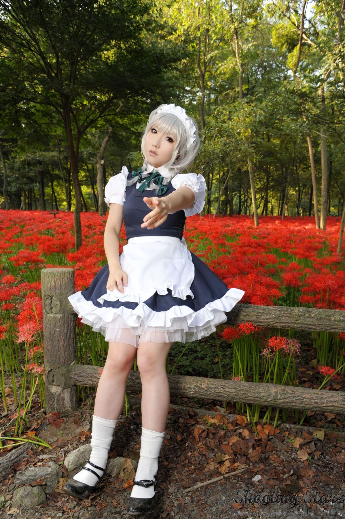 绫香サク (Saku サク Saku Ayaka) 《東方Project》Izayoi Sakuya + Patchouli Knowledge [Shooting Star s]