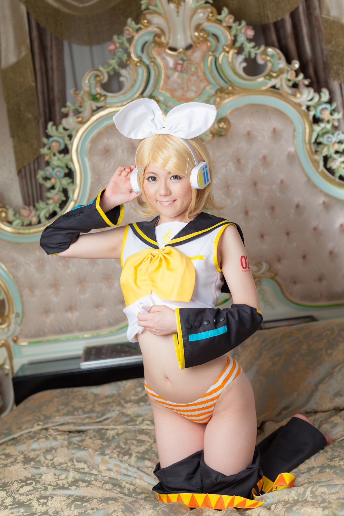 荒木まい (Araki Mai) 《VOCALOID》Kagamine Rin(鏡音リン) [@factory]