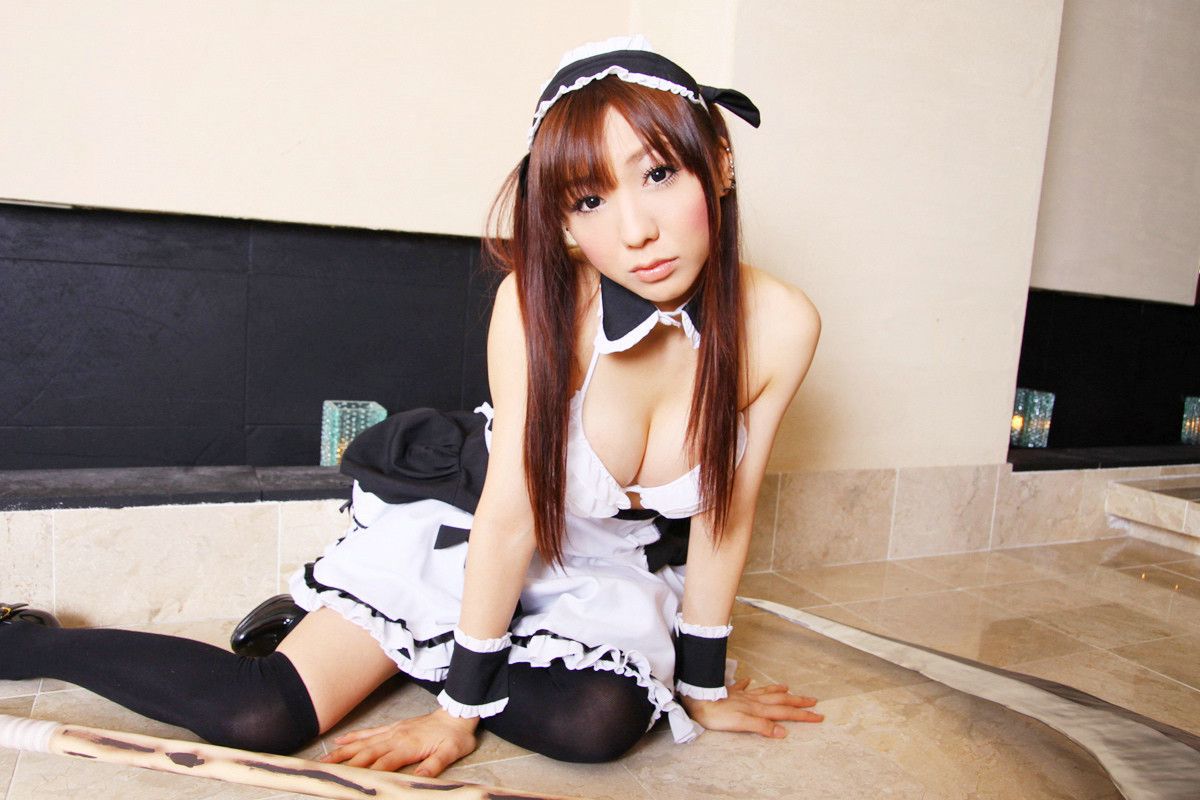華群みさき(Hanamura Misaki) 《Queen s Blade》Airi+《Samurai Spirits》Iroha  [HONEY BUNNY]