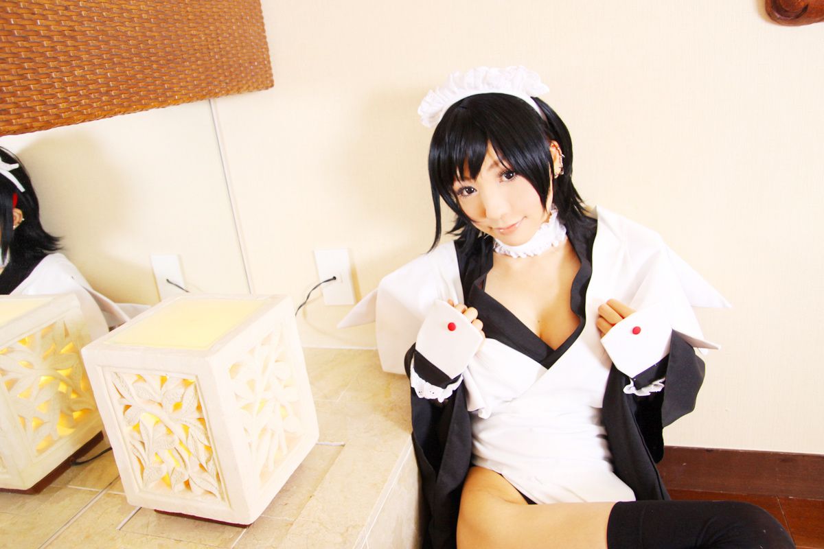 華群みさき(Hanamura Misaki) 《Queen s Blade》Airi+《Samurai Spirits》Iroha  [HONEY BUNNY]