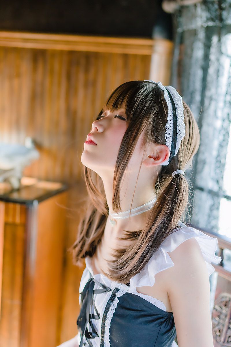倉坂くるる Kurasaka Kururu ～オリジナルメイド～ [Mochimochi Teikoku]