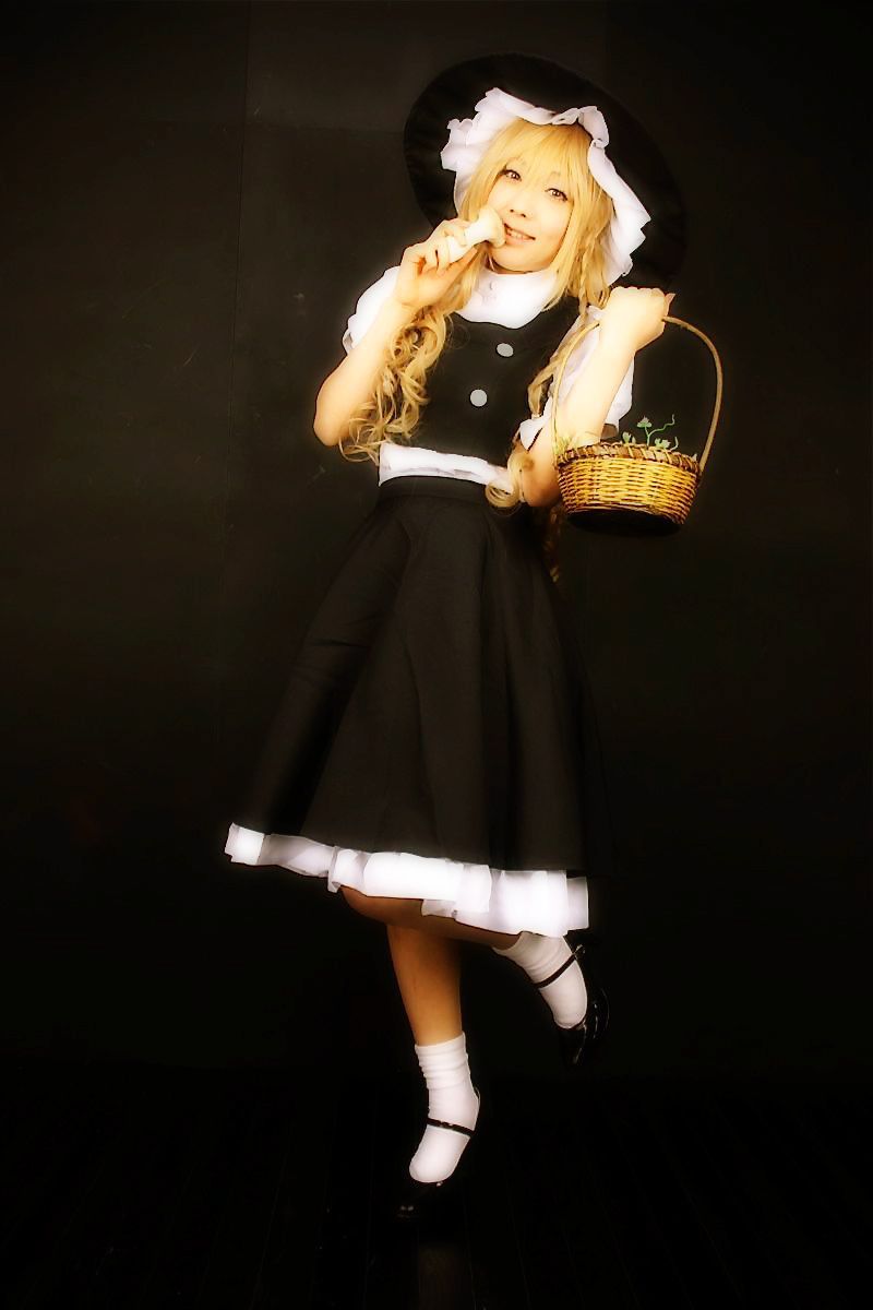 華群みさき(Hanamura Misaki) 《東方Project》博麗霊夢+霧雨魔理沙  [HONEY BUNNY]