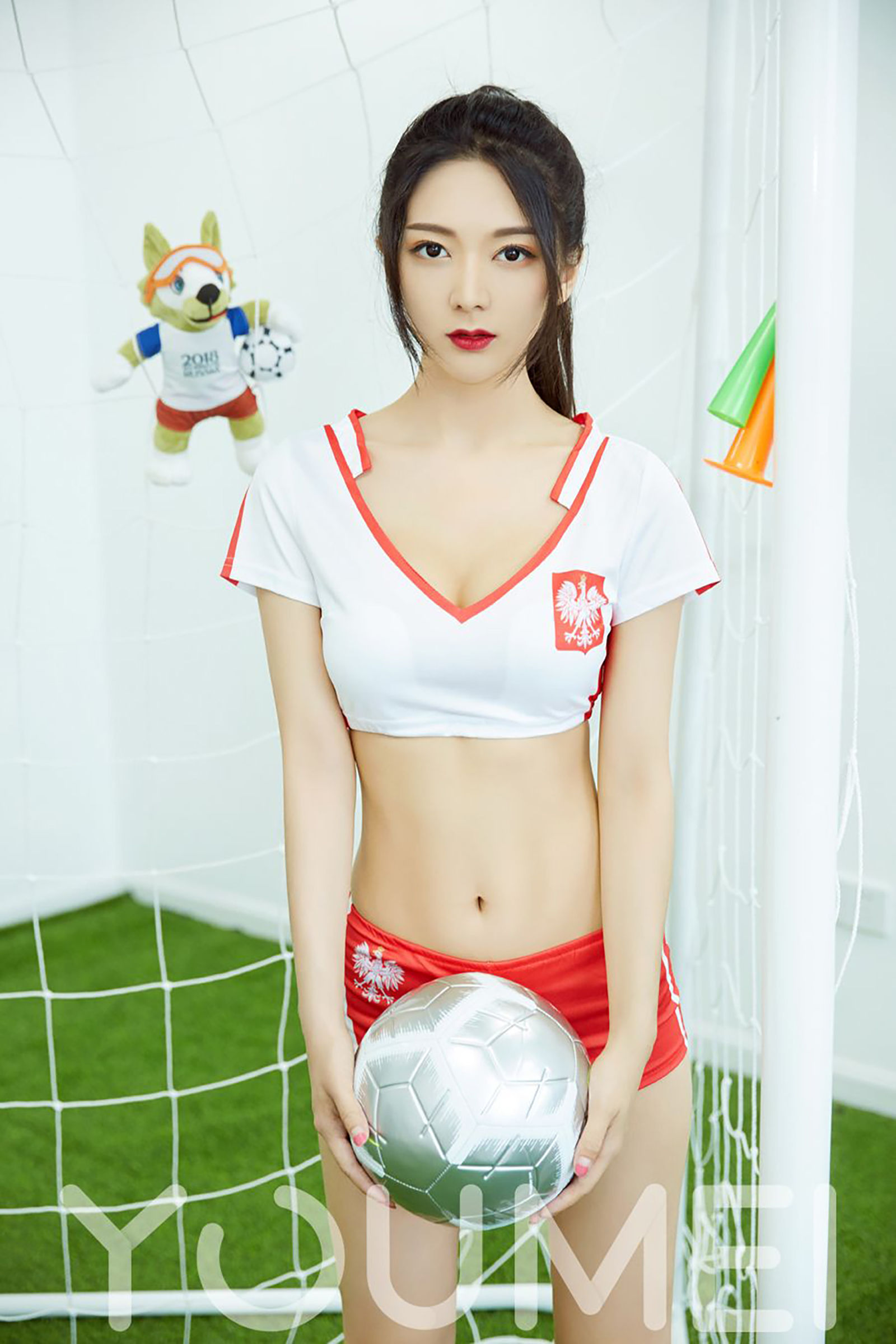 [尤美YouMei] Vol.022 小热巴 东欧铁骑