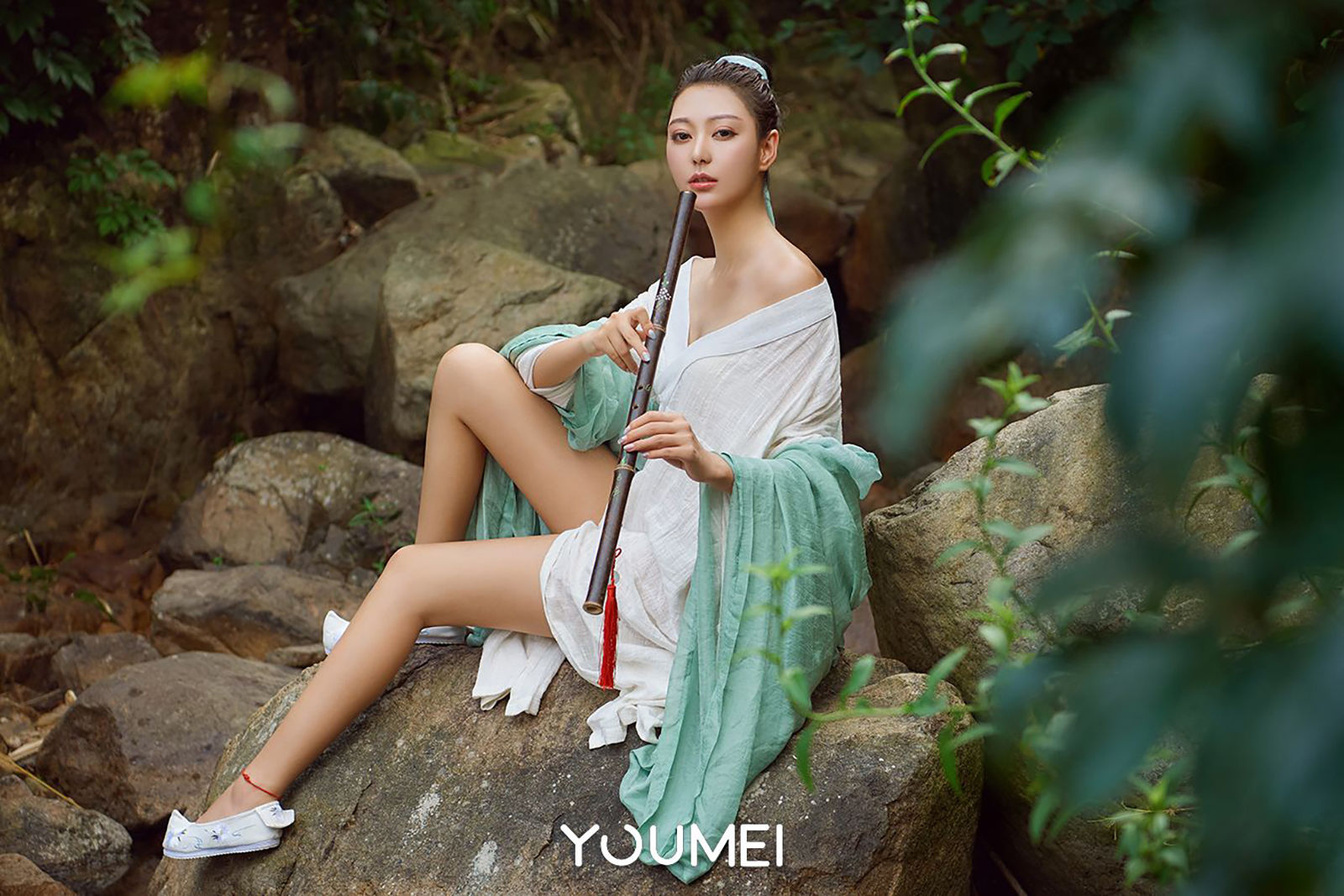 [尤美YouMei] Vol.048 尤美合辑 山中奇遇