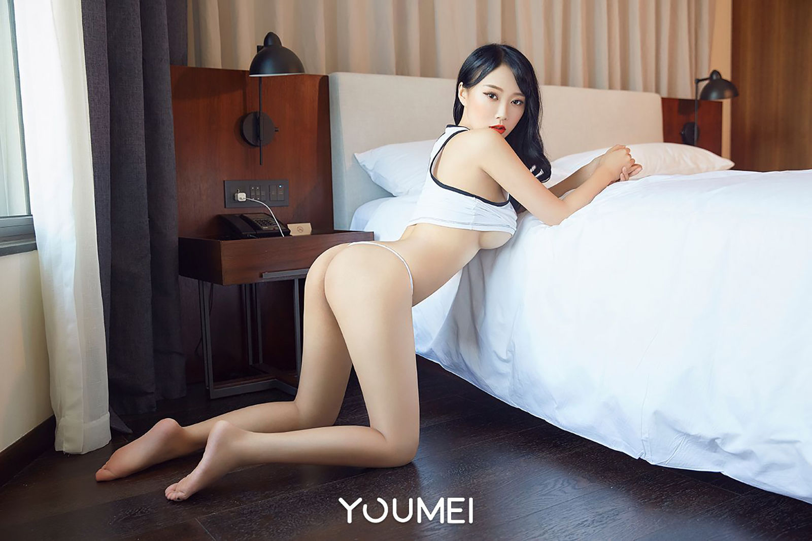 [尤美YouMei] Vol.070 何嘉颖 真空诱惑