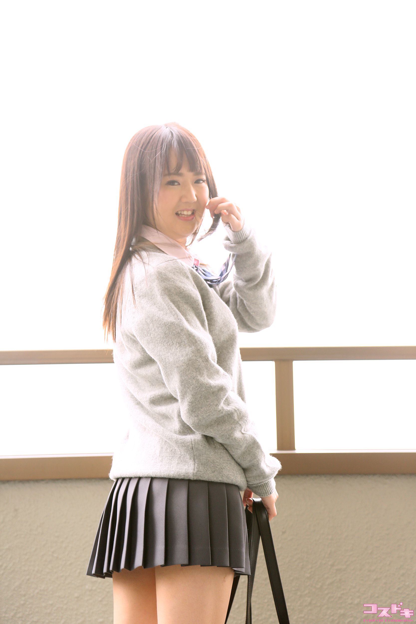 [Cosdoki] Minami Itsuki 五木水瑞 itsukiminami_pic_seifuku1