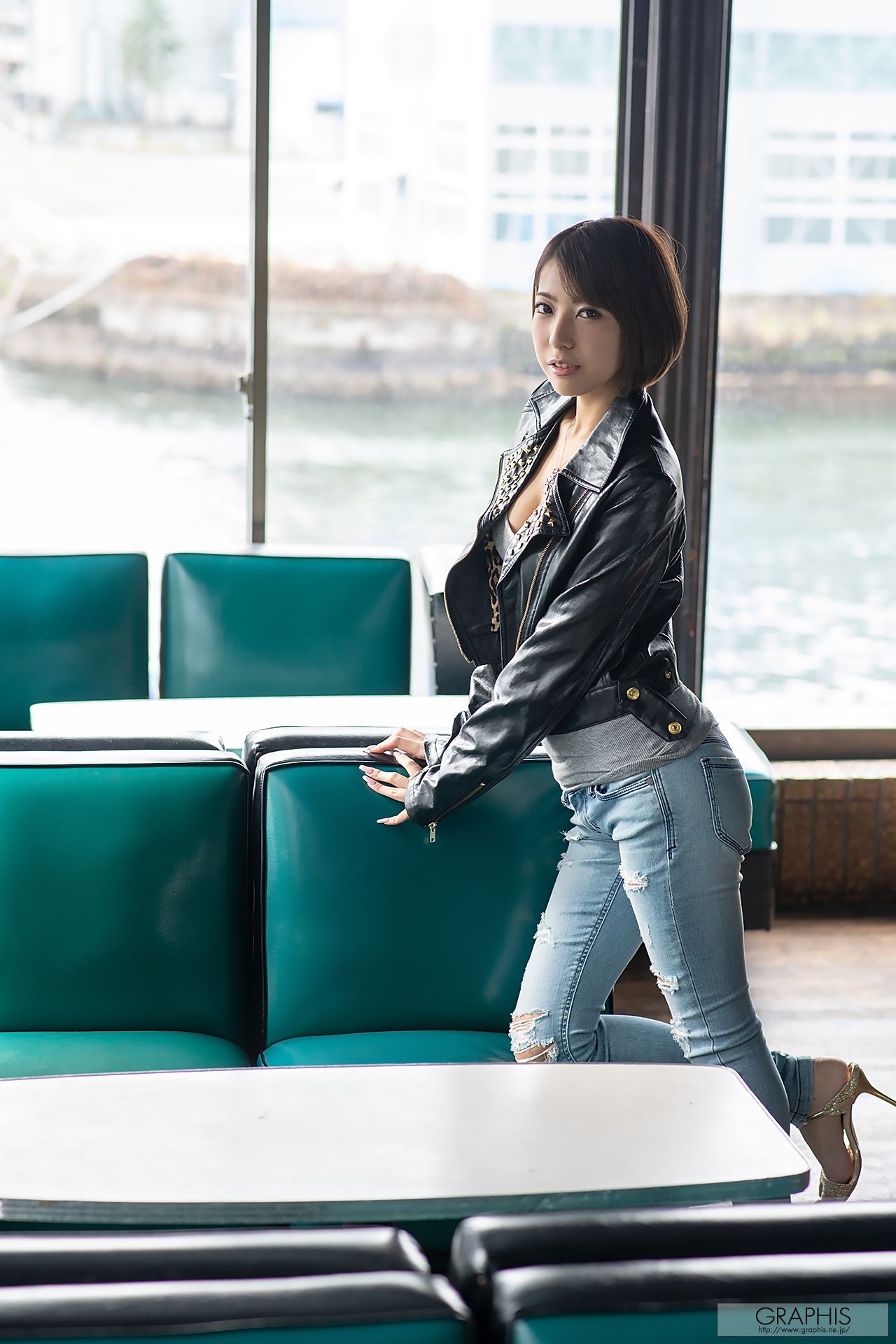 [Graphis] Gals438 Ryo Harusaki 春咲りょう Cool Doll