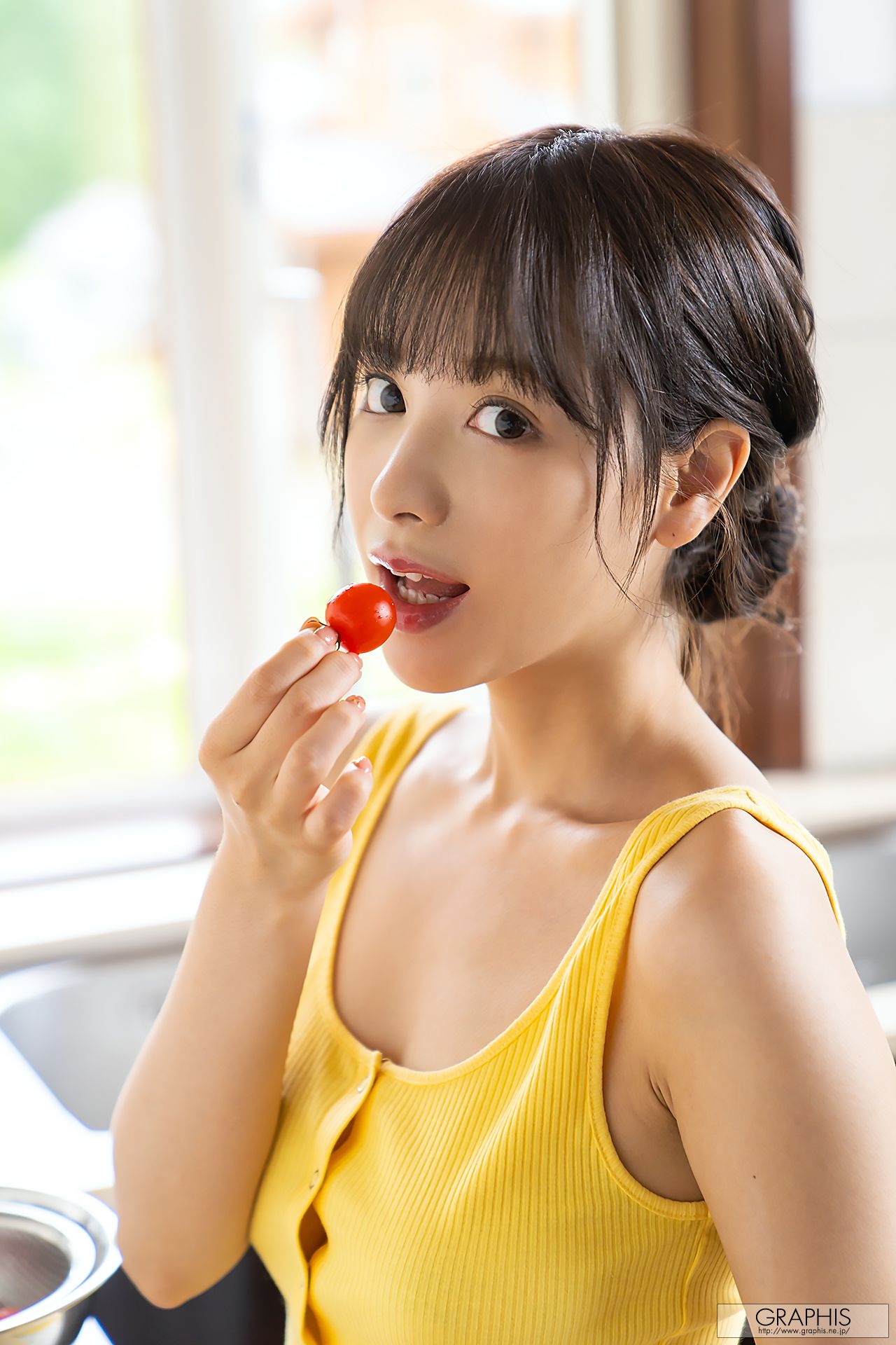 [Graphis] WINTER SPECIAL 2018 Kana Momonogi 桃乃木かな Sign