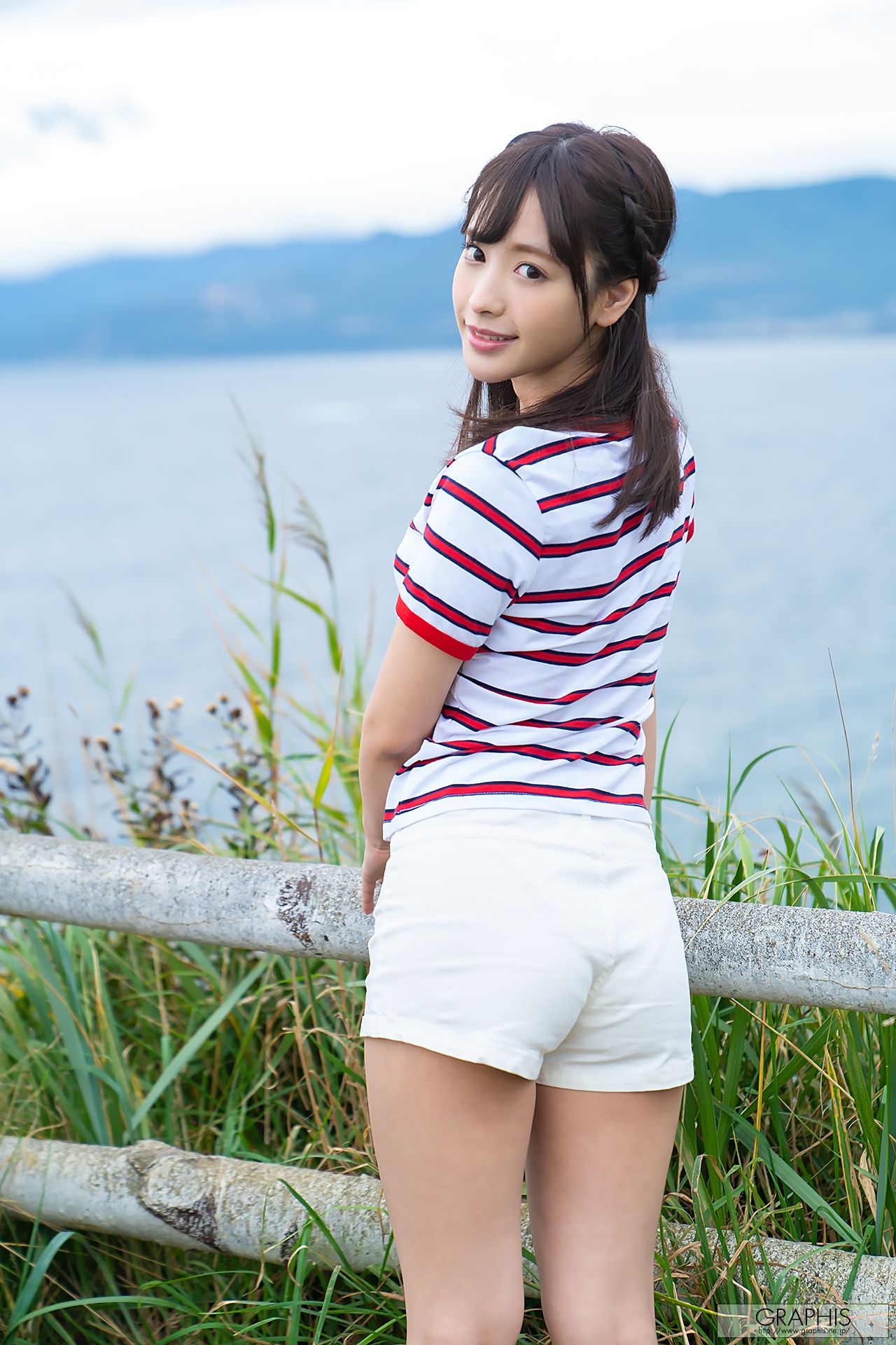 [Graphis] WINTER SPECIAL 2018 Kana Momonogi 桃乃木かな Sign