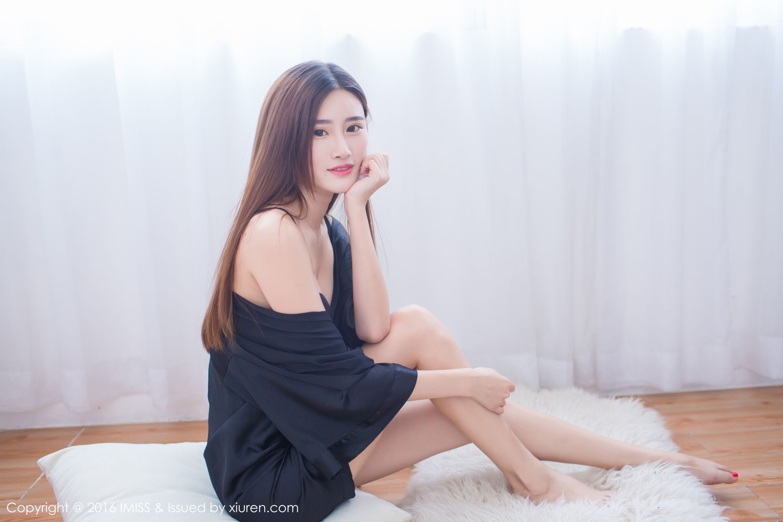 格格污巫《温文尔雅、小家碧玉型美女》 [爱蜜社IMiss] Vol.135