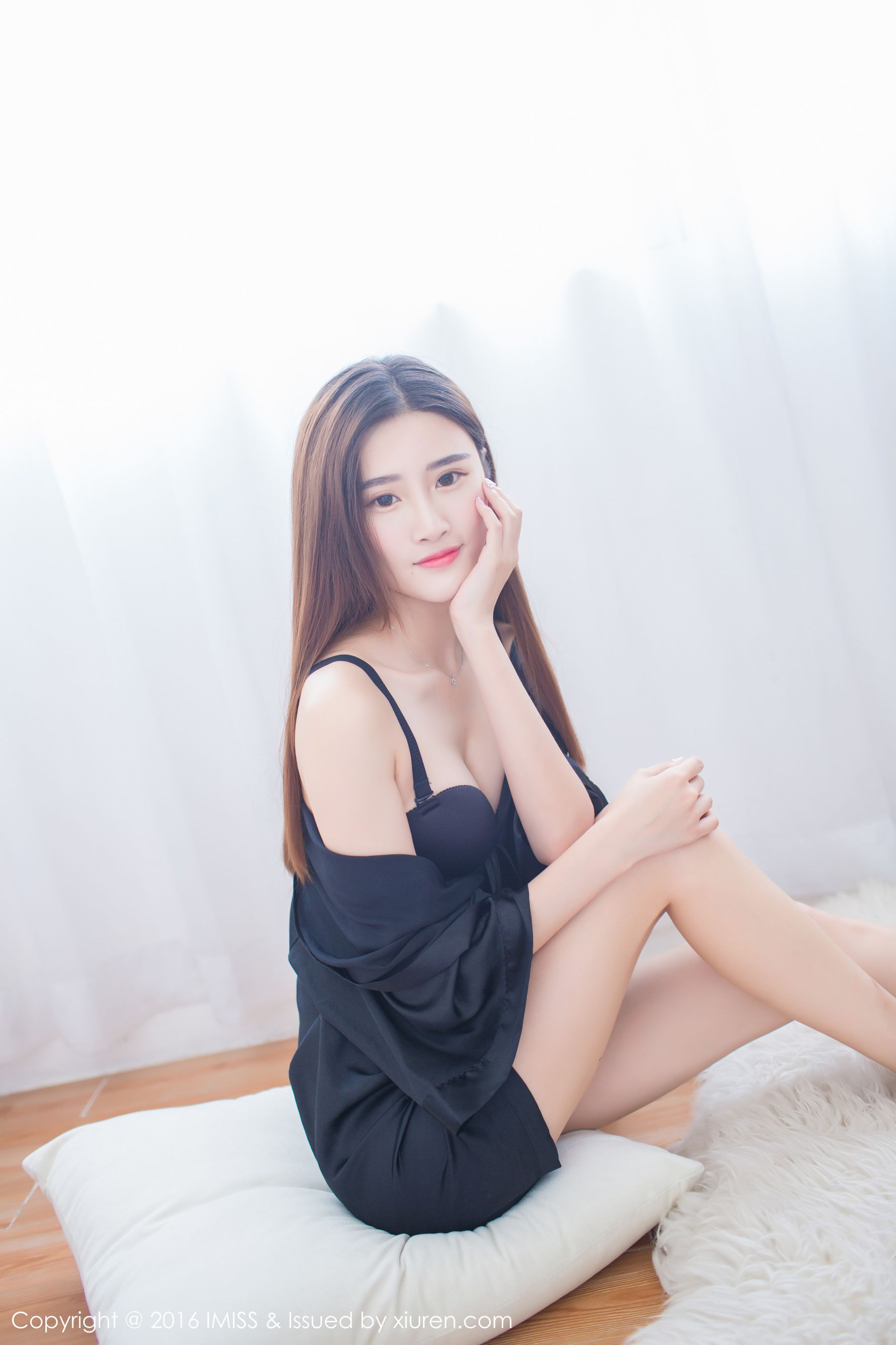 格格污巫《温文尔雅、小家碧玉型美女》 [爱蜜社IMiss] Vol.135