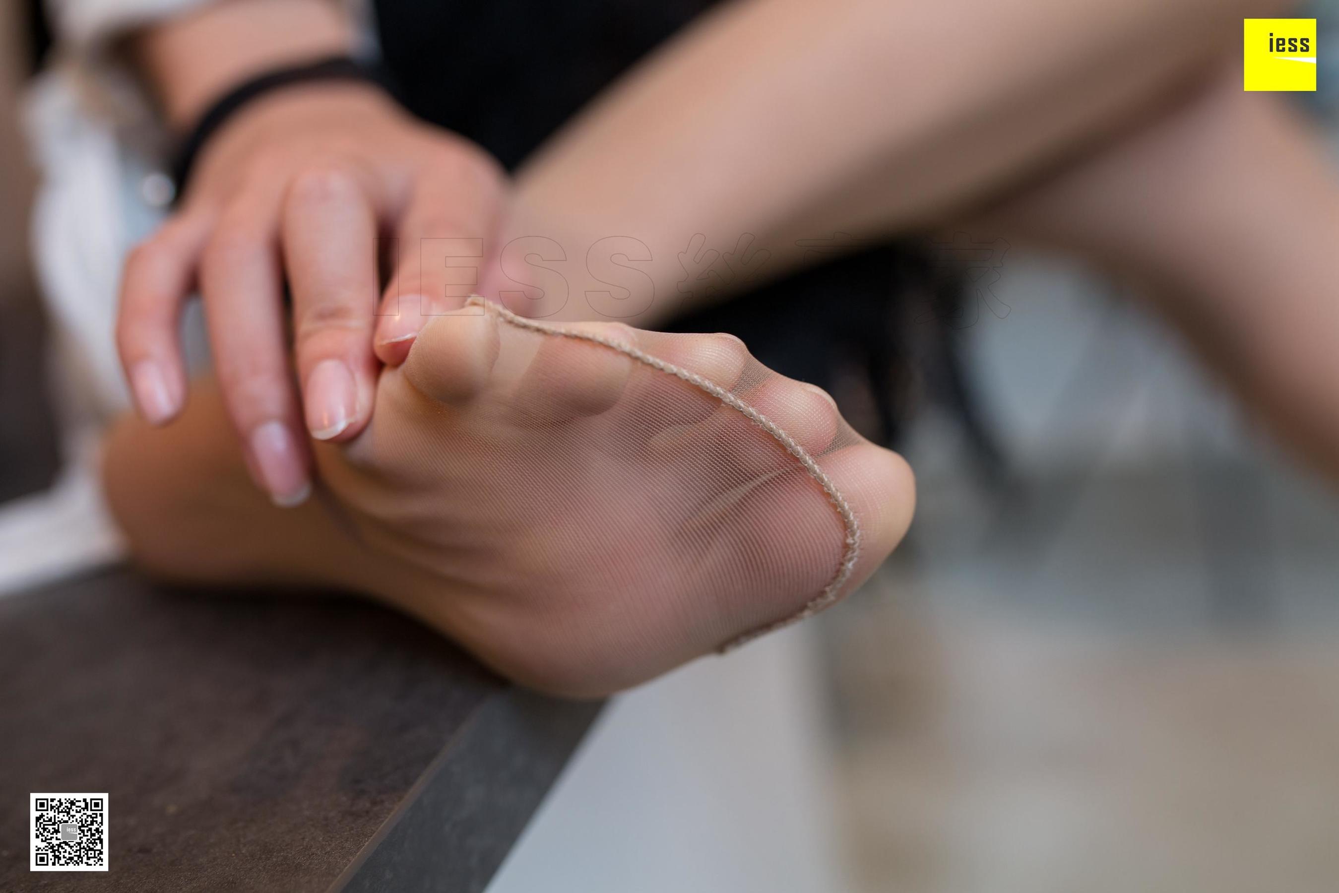 [异思趣向IESS] 模特：婉萍 《婉萍的下午茶时光》