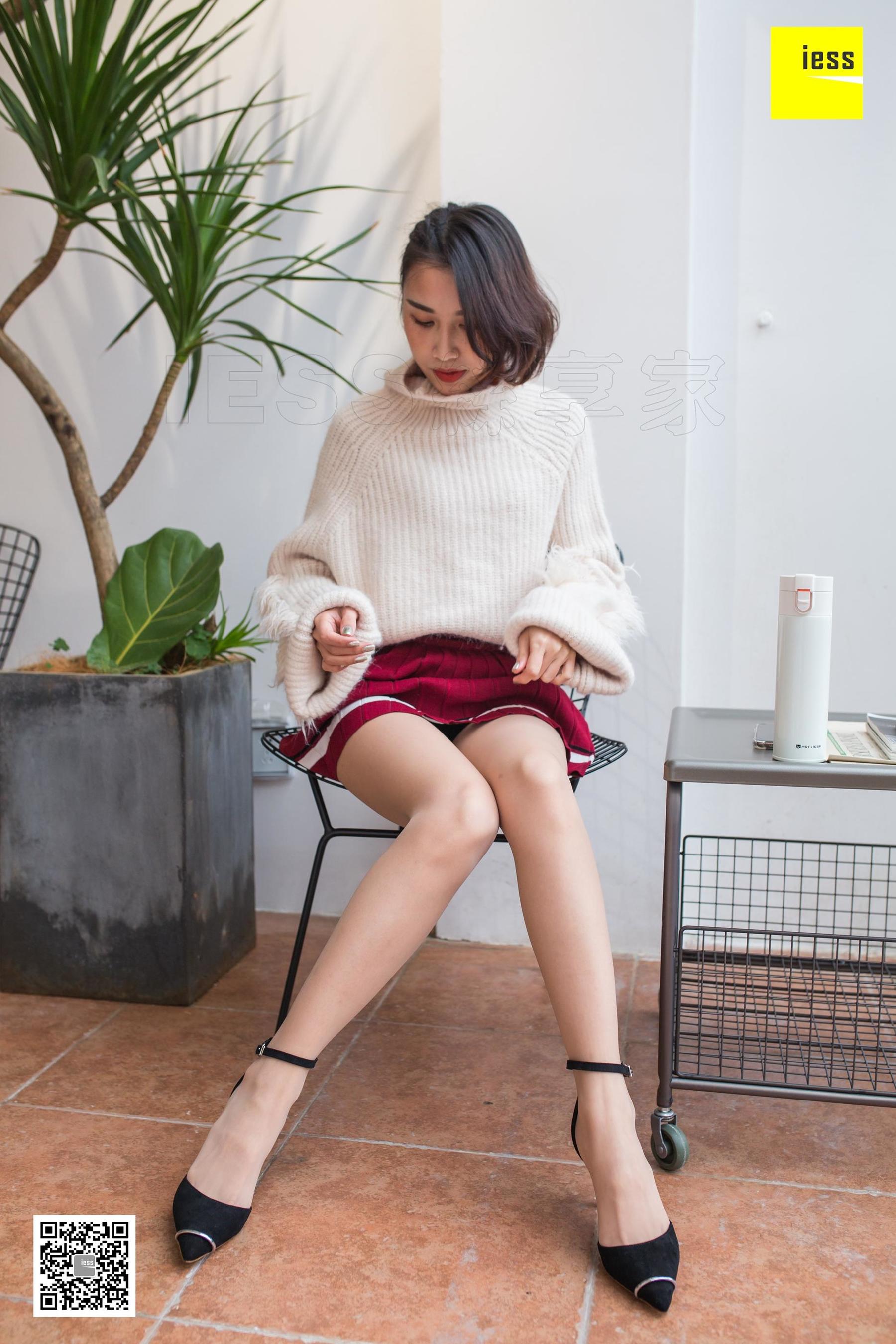 [异思趣向IESS] 模特：辣妈君君 《辣妈的阅读时光》