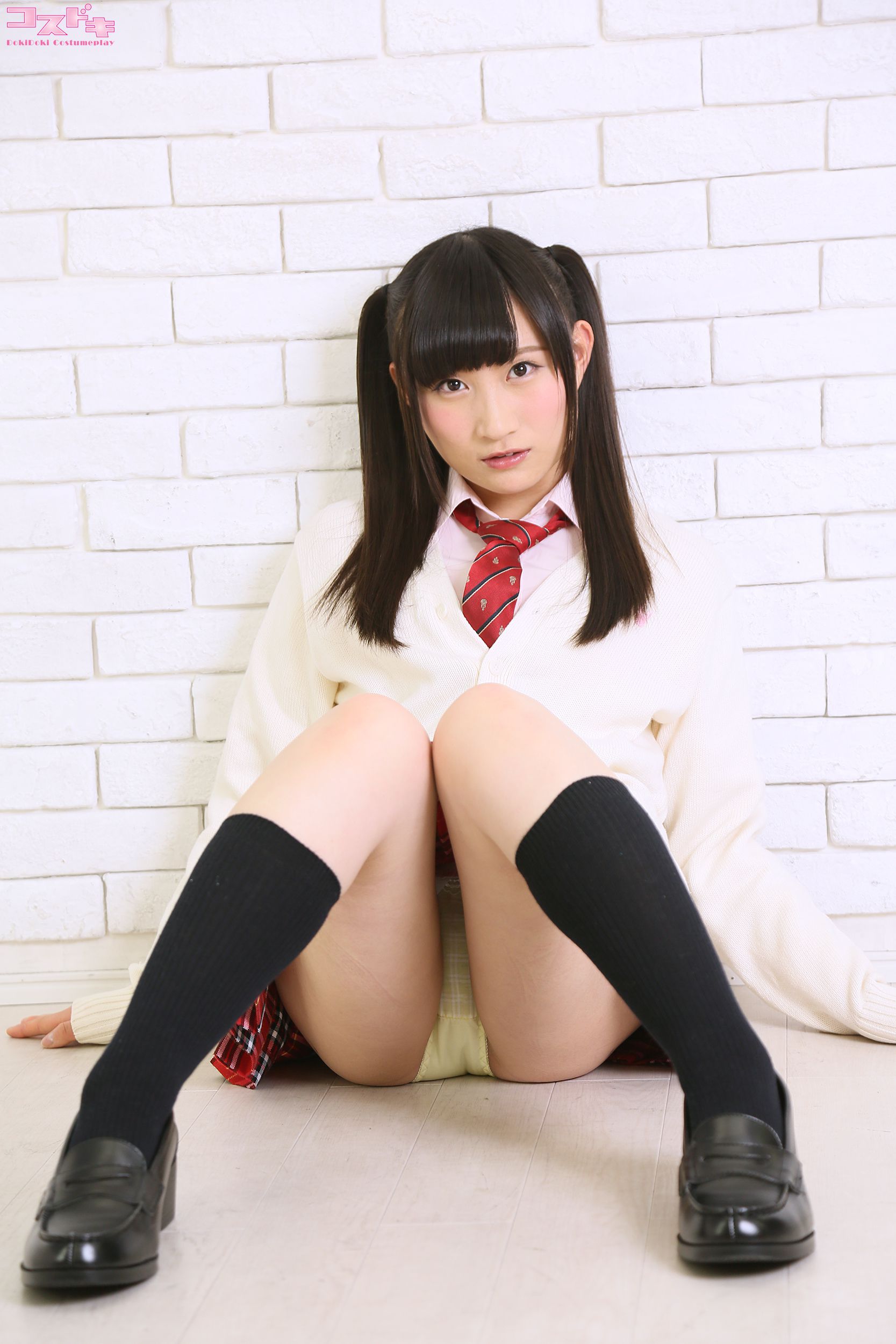 [Cosdoki] Mina Suzumoto 鈴本みな suzumotomina_pic_seifukuB1