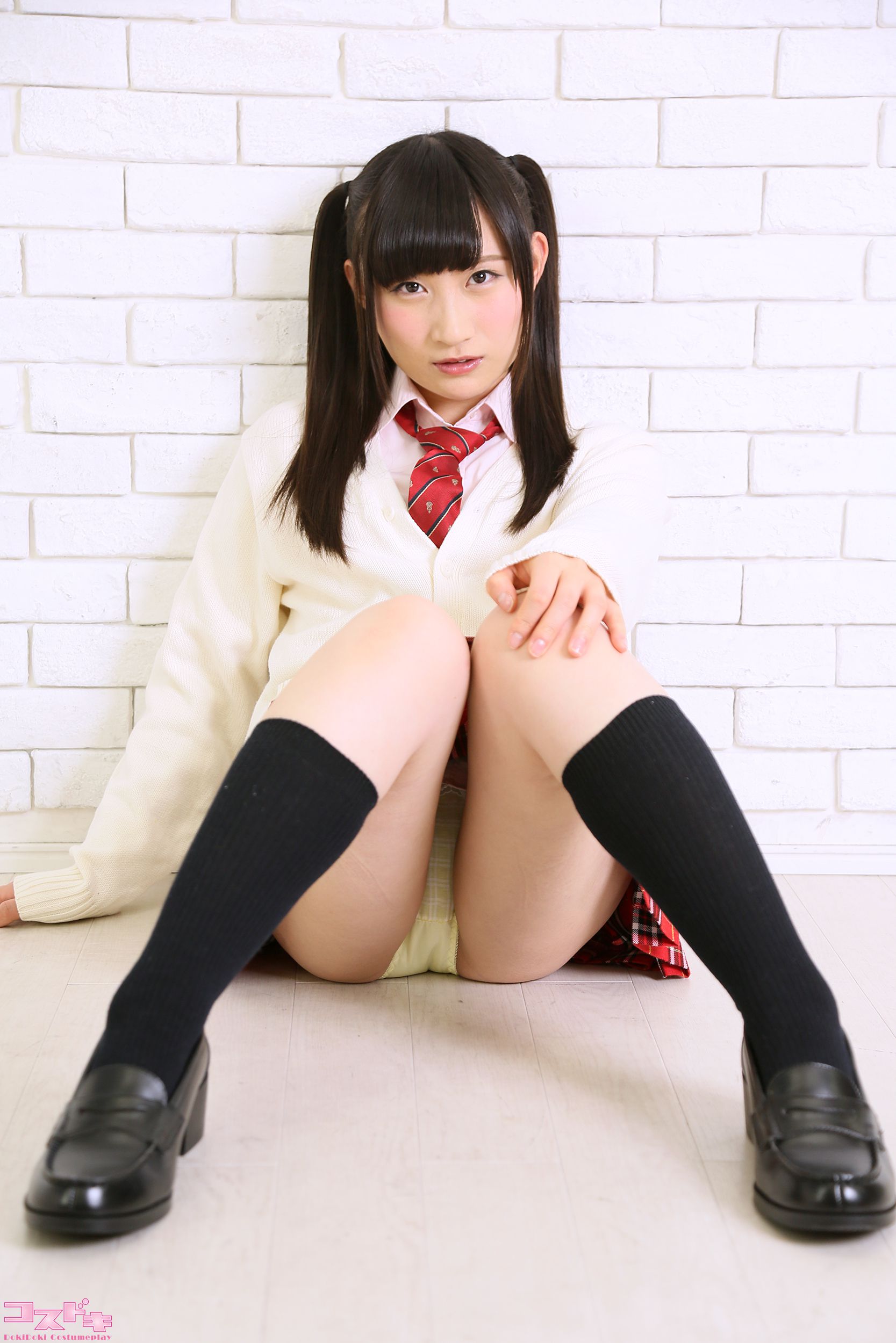 [Cosdoki] Mina Suzumoto 鈴本みな suzumotomina_pic_seifukuB1