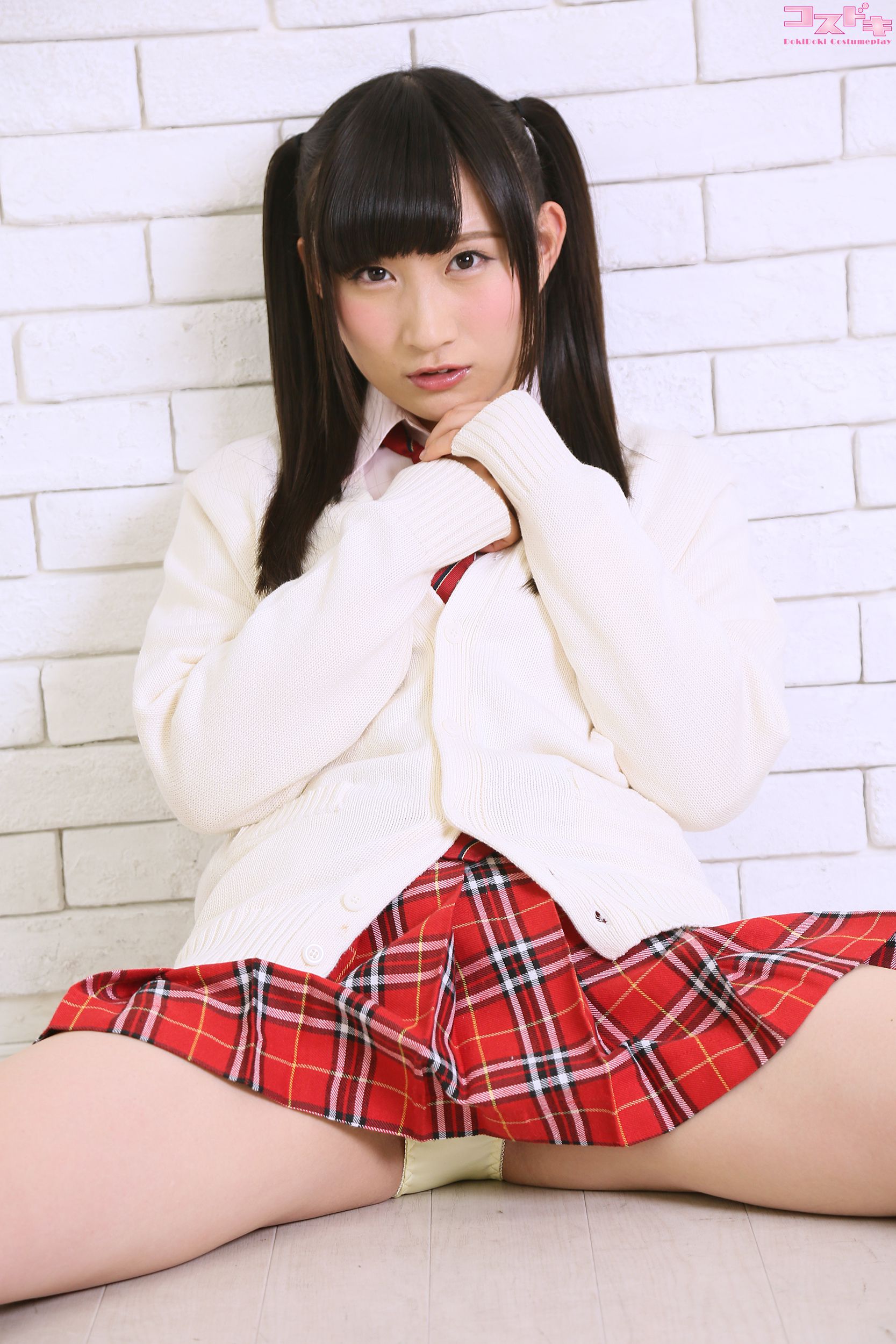 [Cosdoki] Mina Suzumoto 鈴本みな suzumotomina_pic_seifukuB1