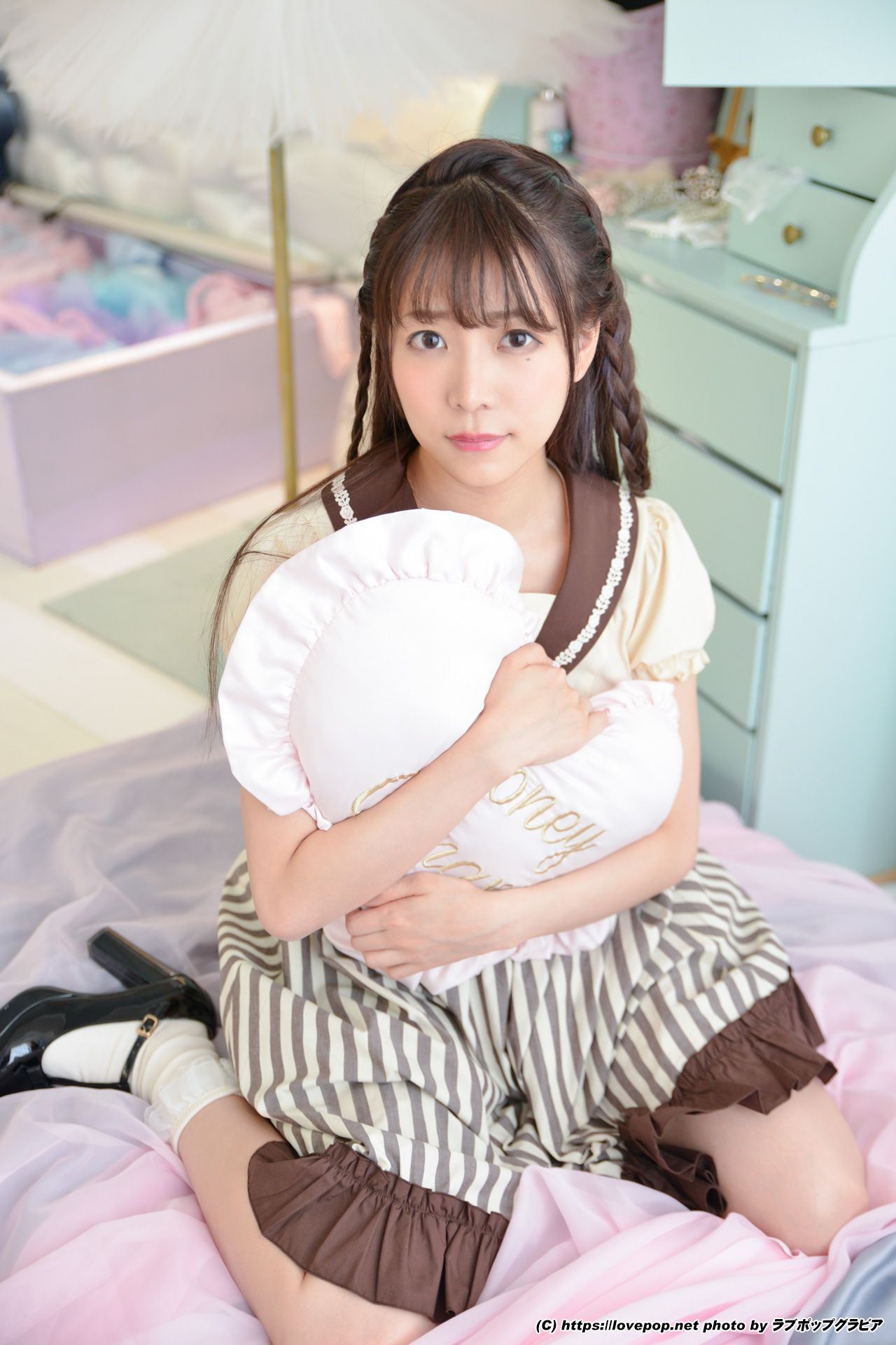 [LOVEPOP] Tatsumi Sina 辰巳シーナ Photoset 03