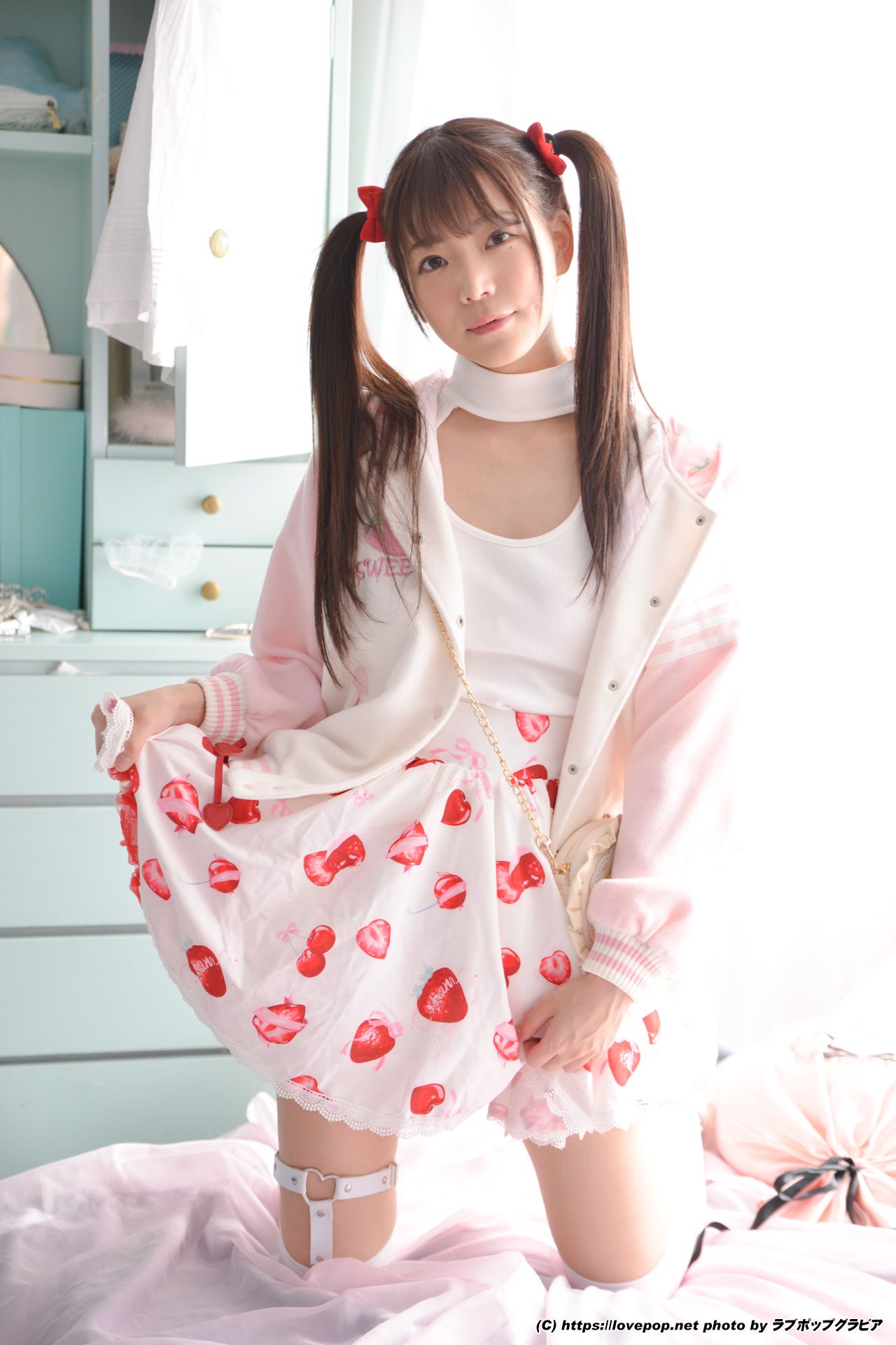 [LOVEPOP] Tatsumi Sina 辰巳シーナ Photoset 05