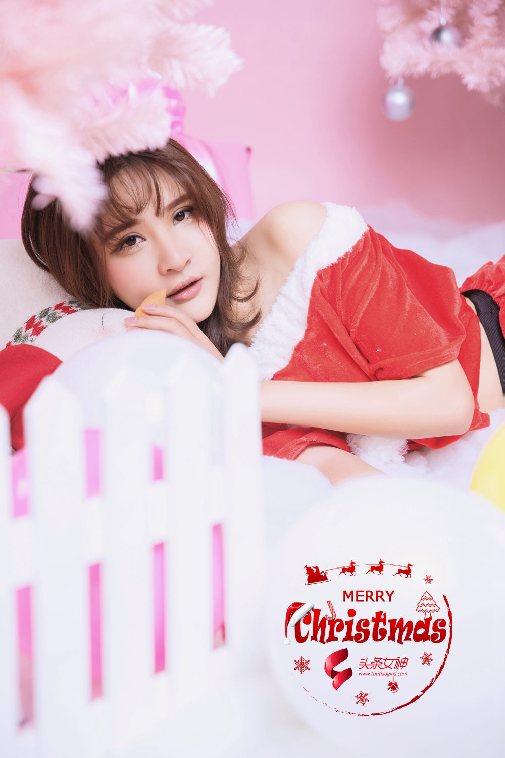 [头条女神TouTiao]  2018圣诞节快乐