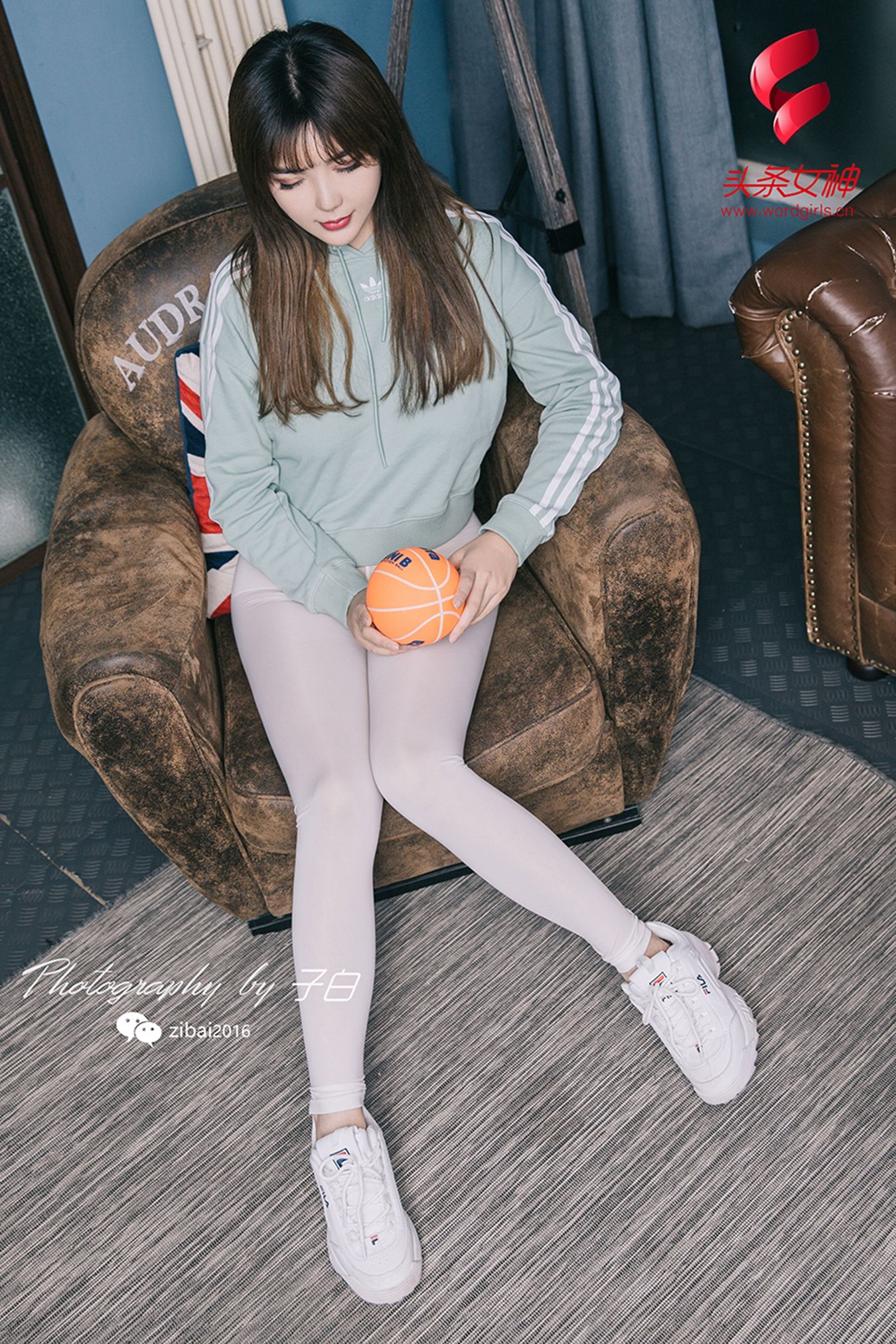 [头条女神TouTiao]  美伊 贤惠美少女