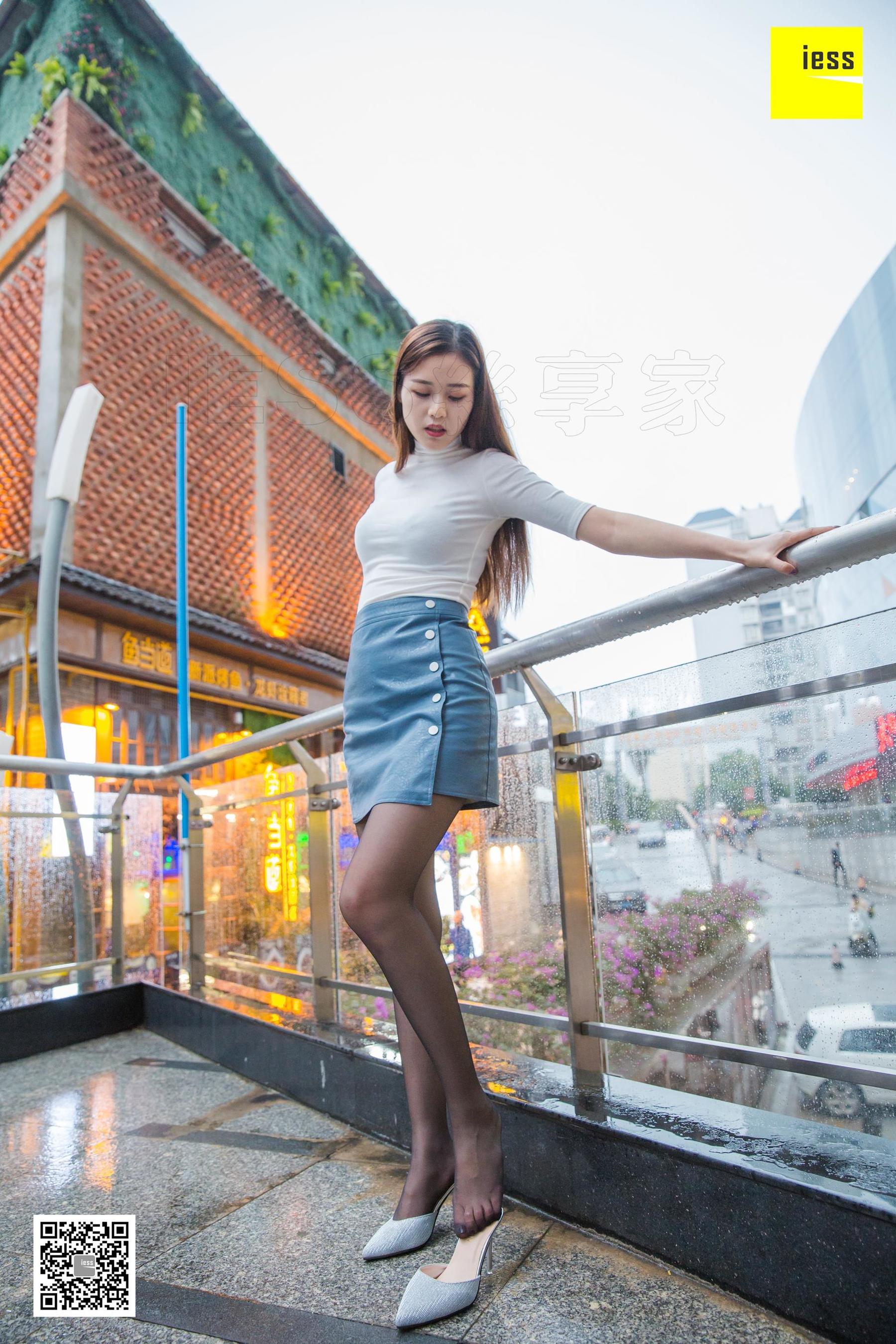 [异思趣向IESS] 模特 九妹《夜色中的九妹》
