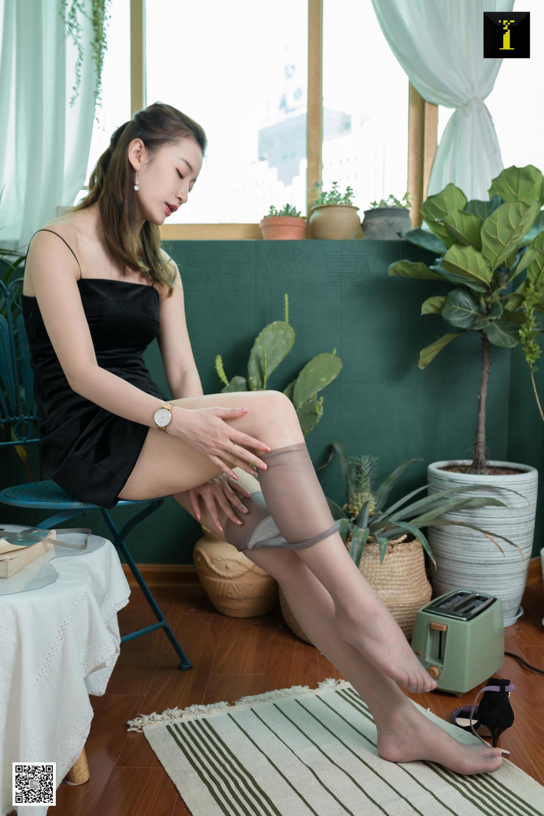 [异思趣向IESS] 模特 秋秋《秋姐文艺范儿》