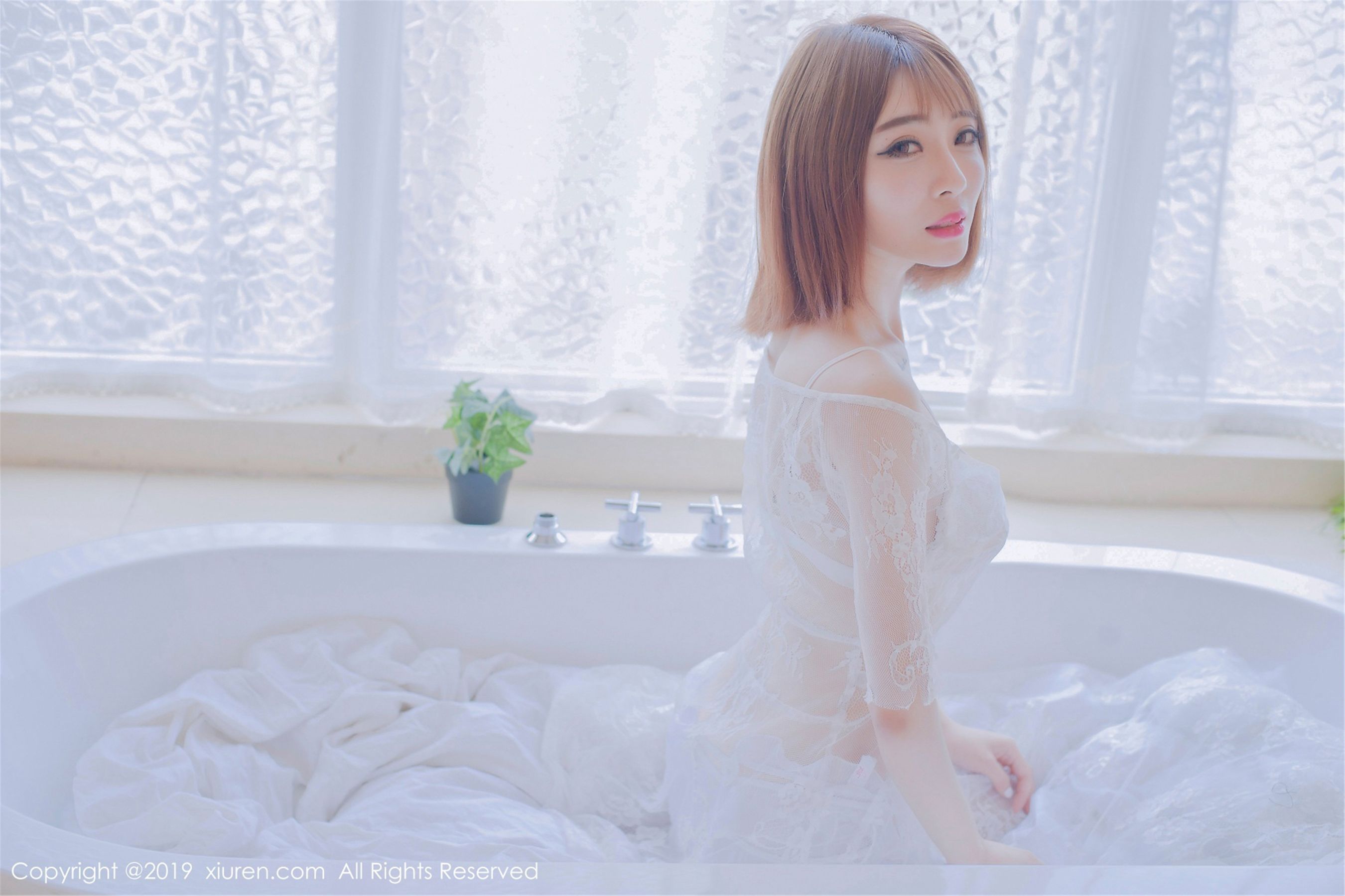 [秀人XIUREN] No.1406 凌萍儿