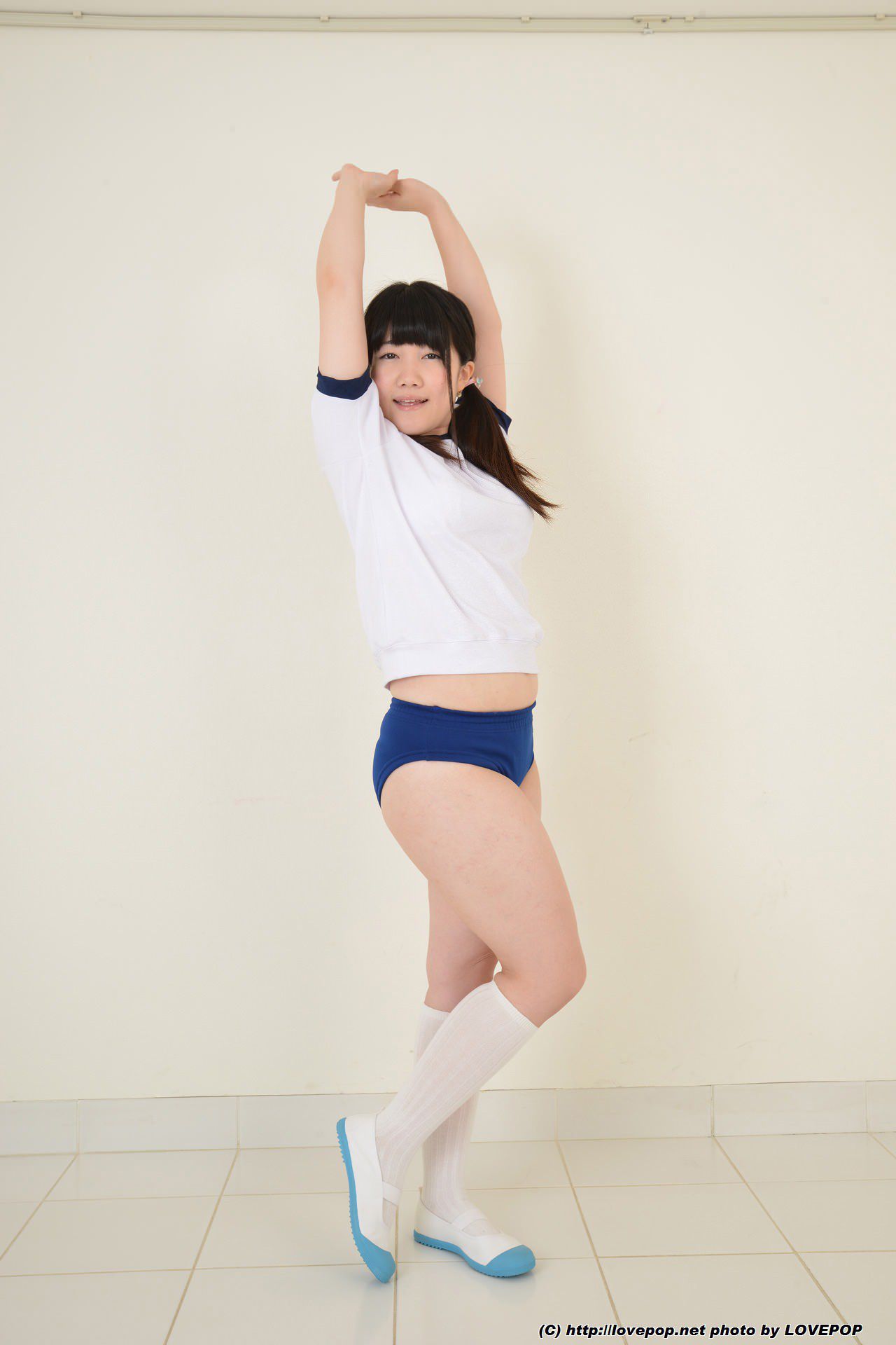 [LOVEPOP] Momo Watanabe 渡辺もも Photoset 03