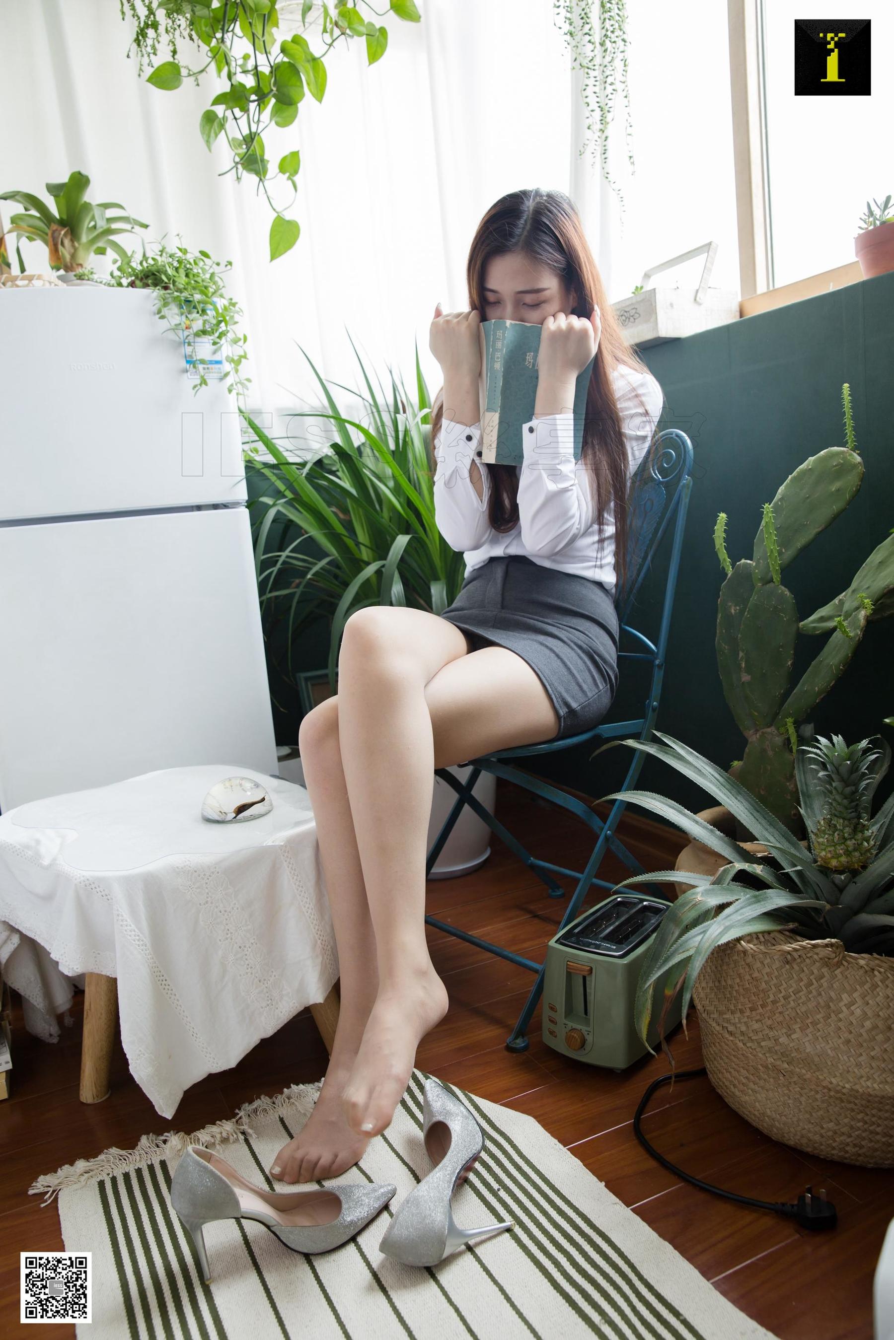 [异思趣向IESS] 模特 九妹 《可甜可盐的九妹》