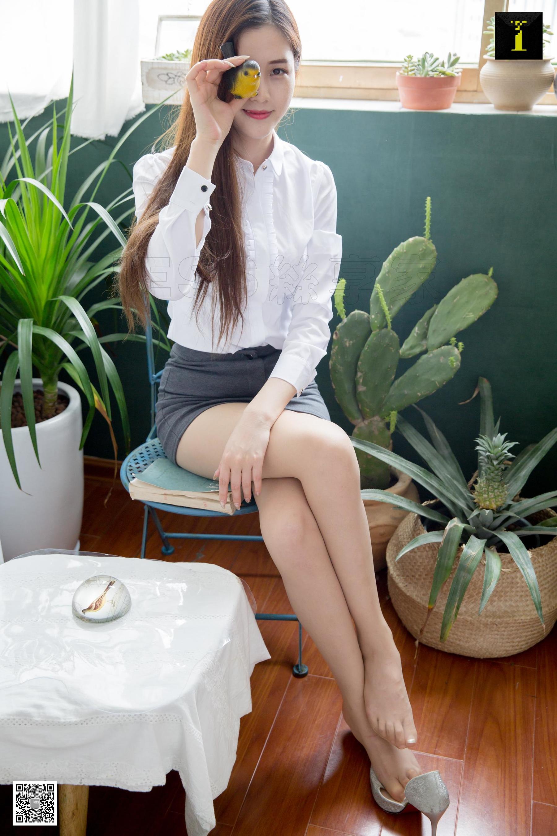 [异思趣向IESS] 模特 九妹 《可甜可盐的九妹》