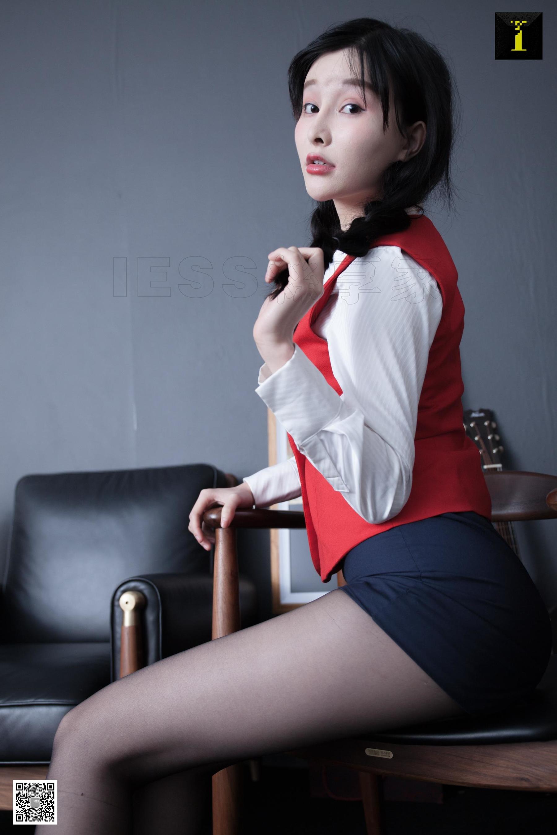 [异思趣向IESS] 模特 喵姐 《萌系喵姐的职业装》