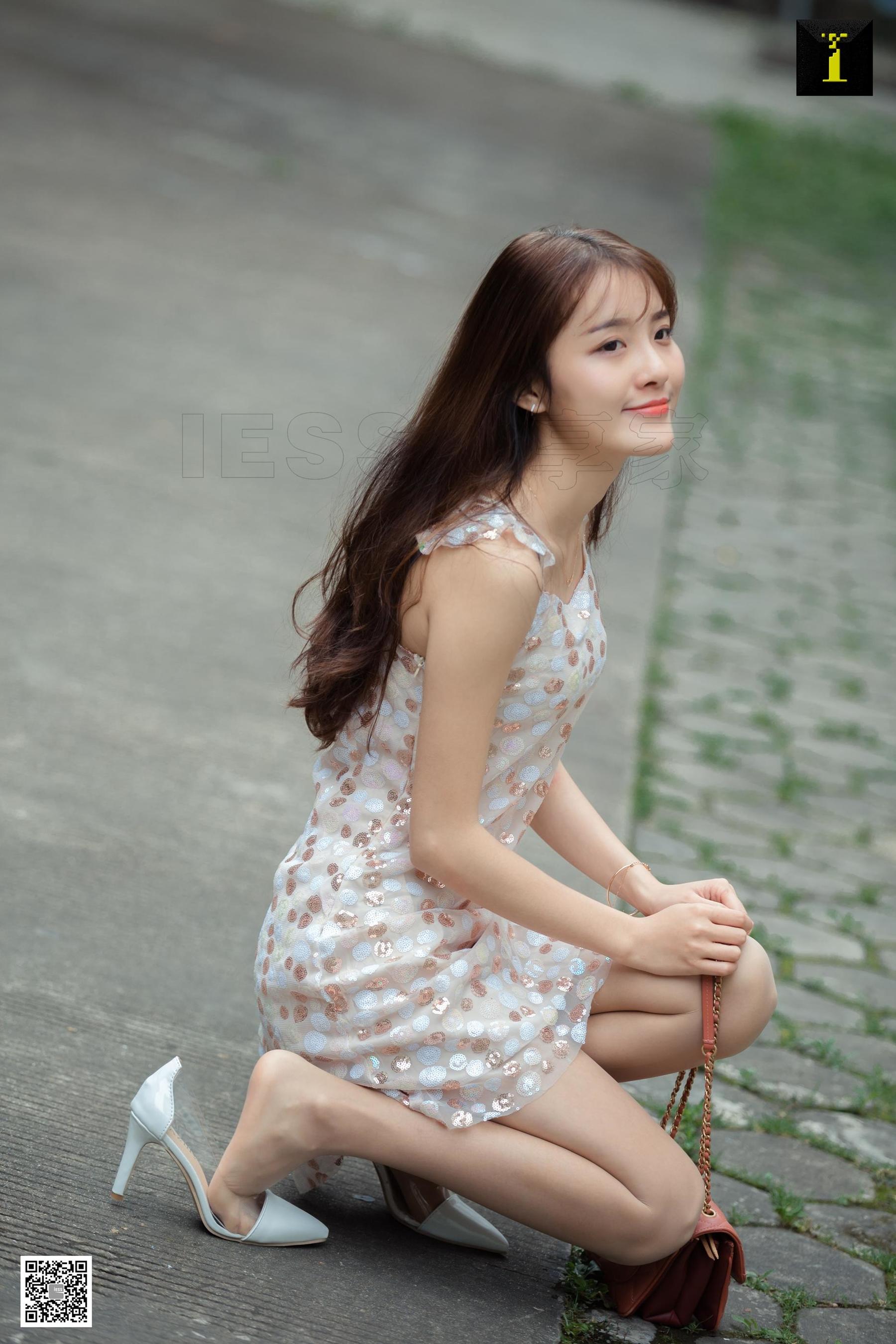 [异思趣向IESS] 模特 婉萍 《森林女孩婉萍》