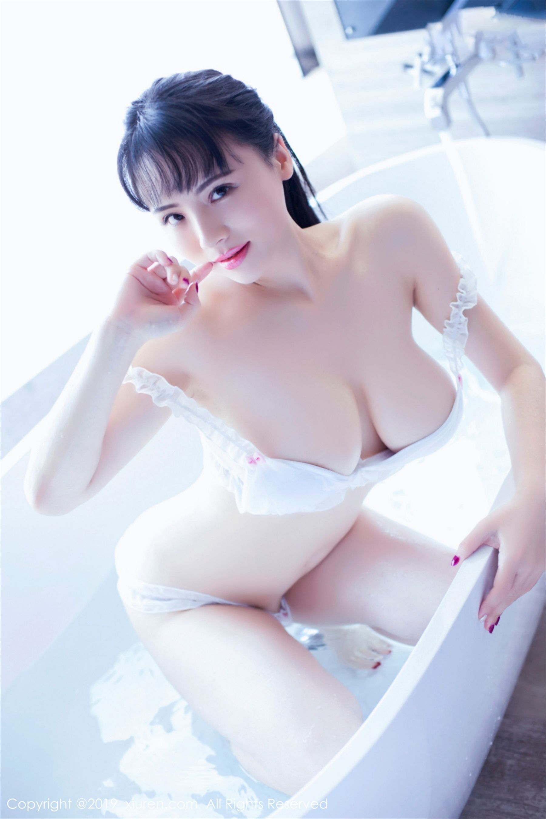 [秀人XIUREN] No.1431 蕊蕊ruirui