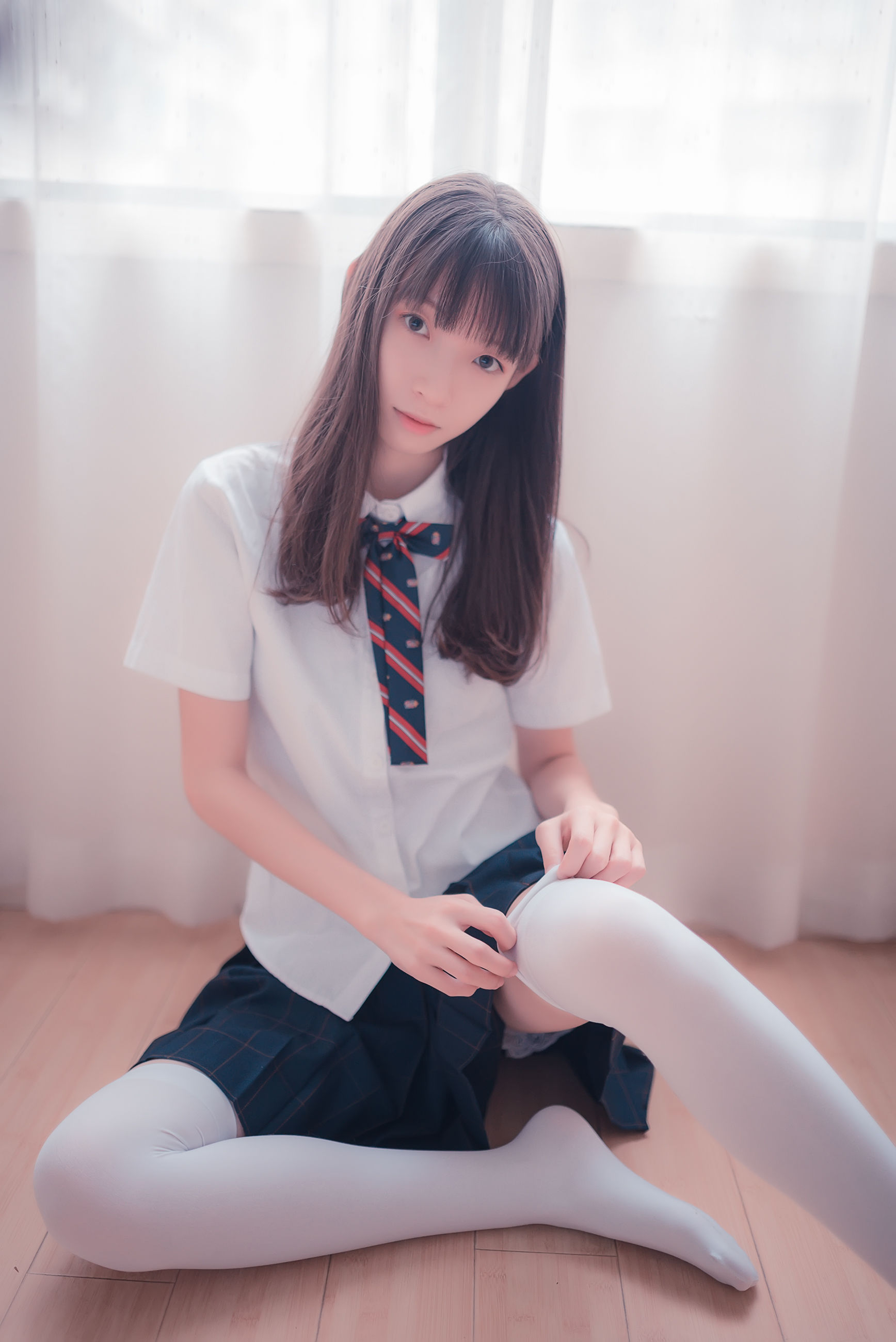 [风之领域] NO.004 祖木子 邻家白丝清新女孩