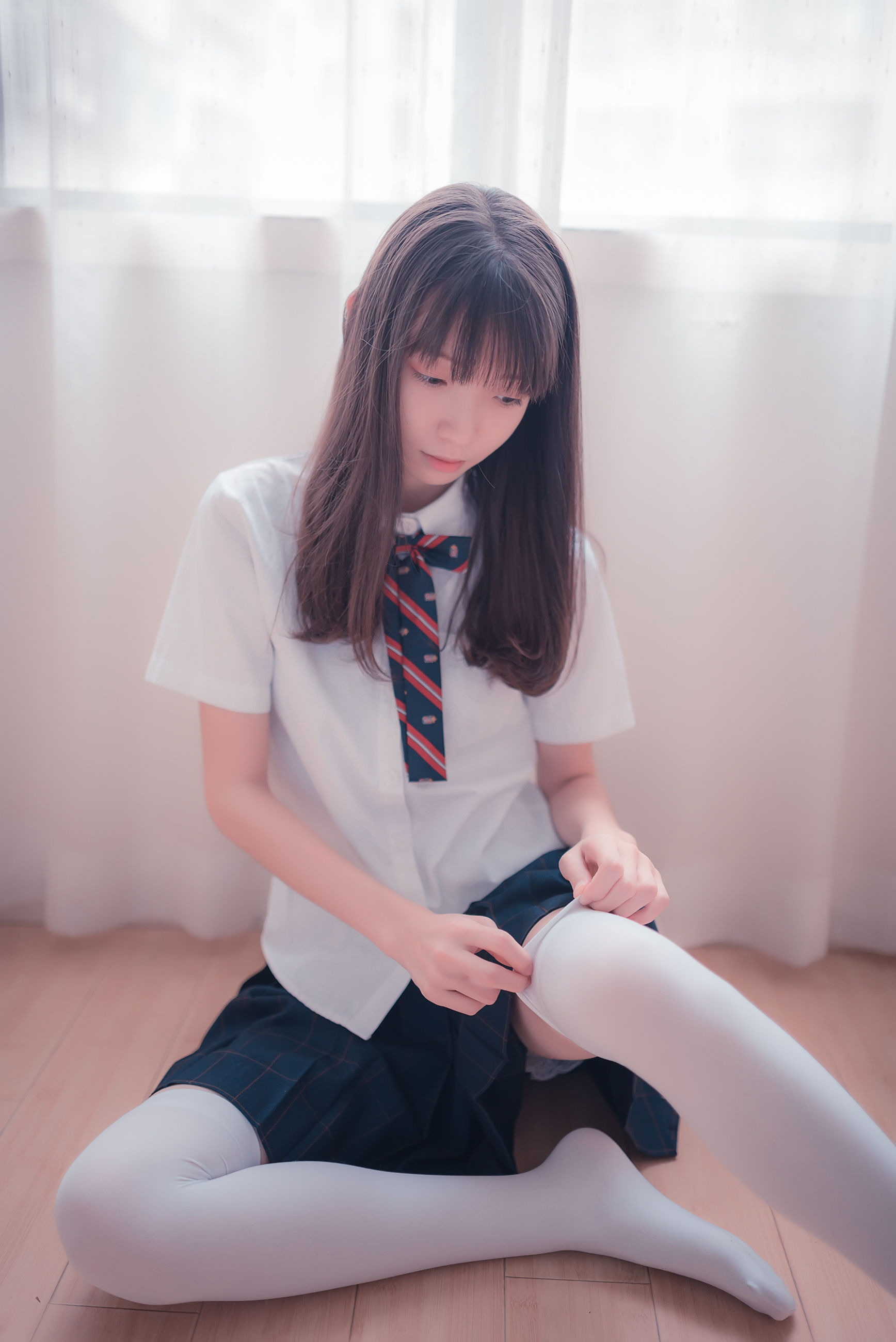 [风之领域] NO.004 祖木子 邻家白丝清新女孩