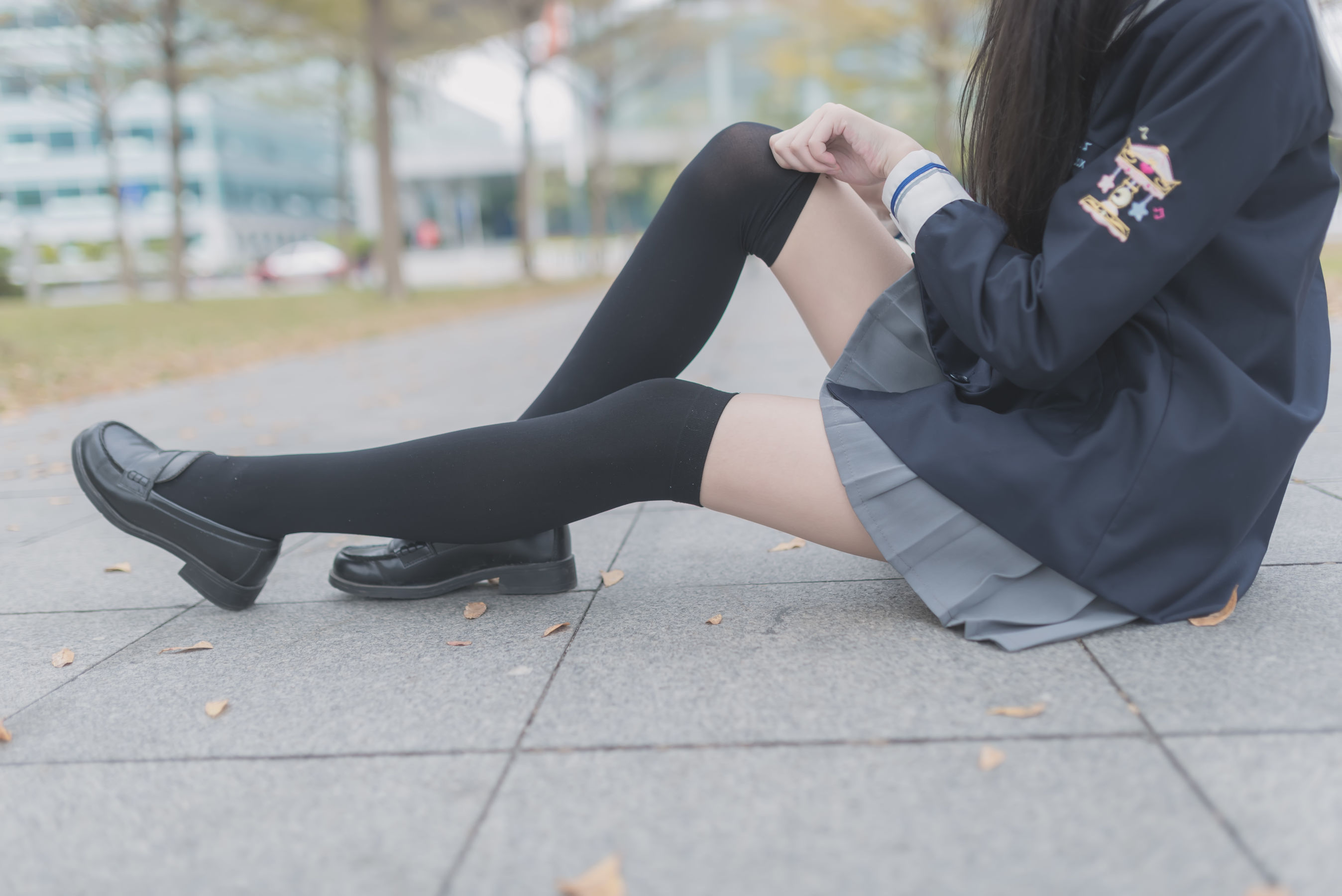 [风之领域] NO.021 学妹户外黑丝1