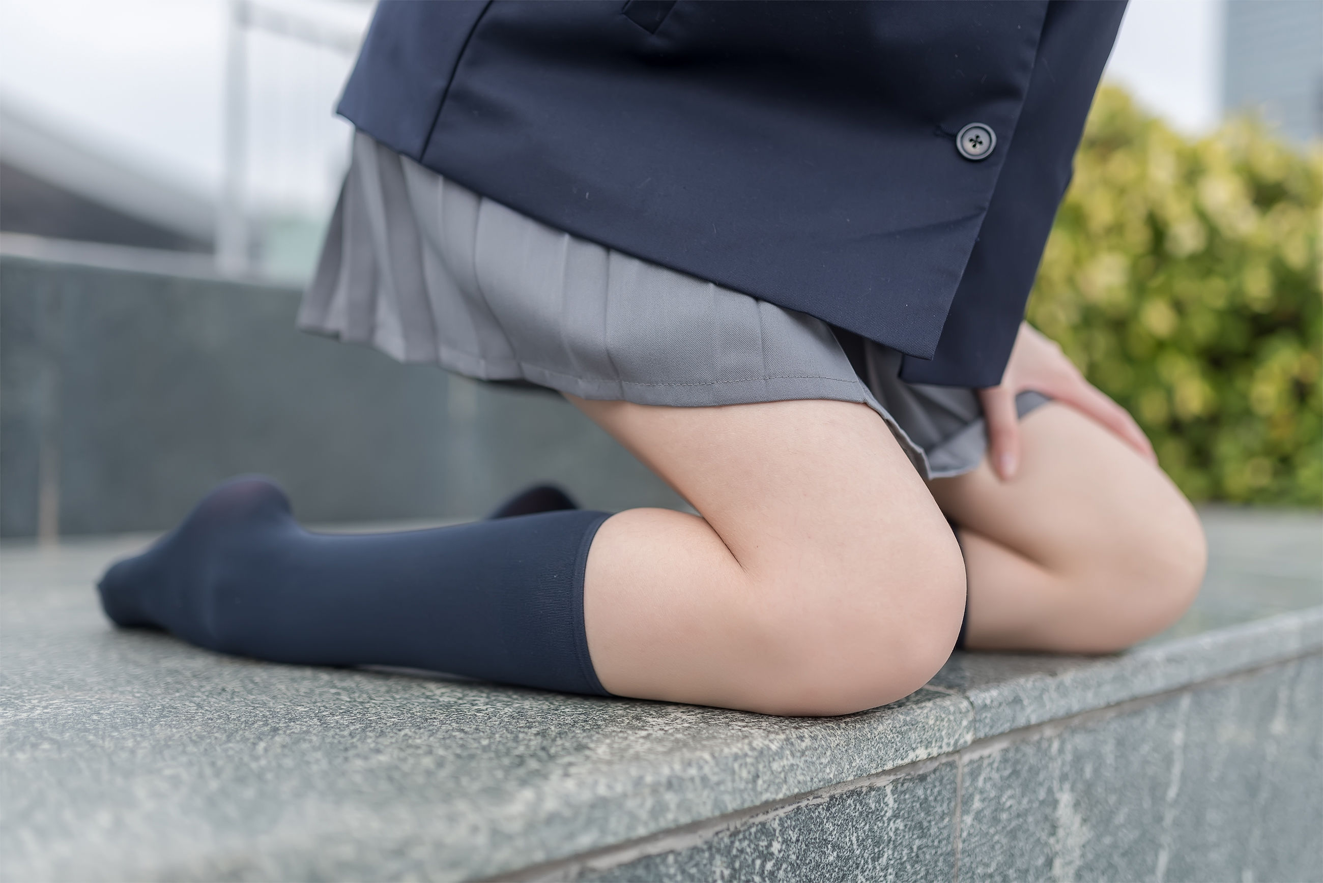 [风之领域] NO.022 学妹户外黑丝2