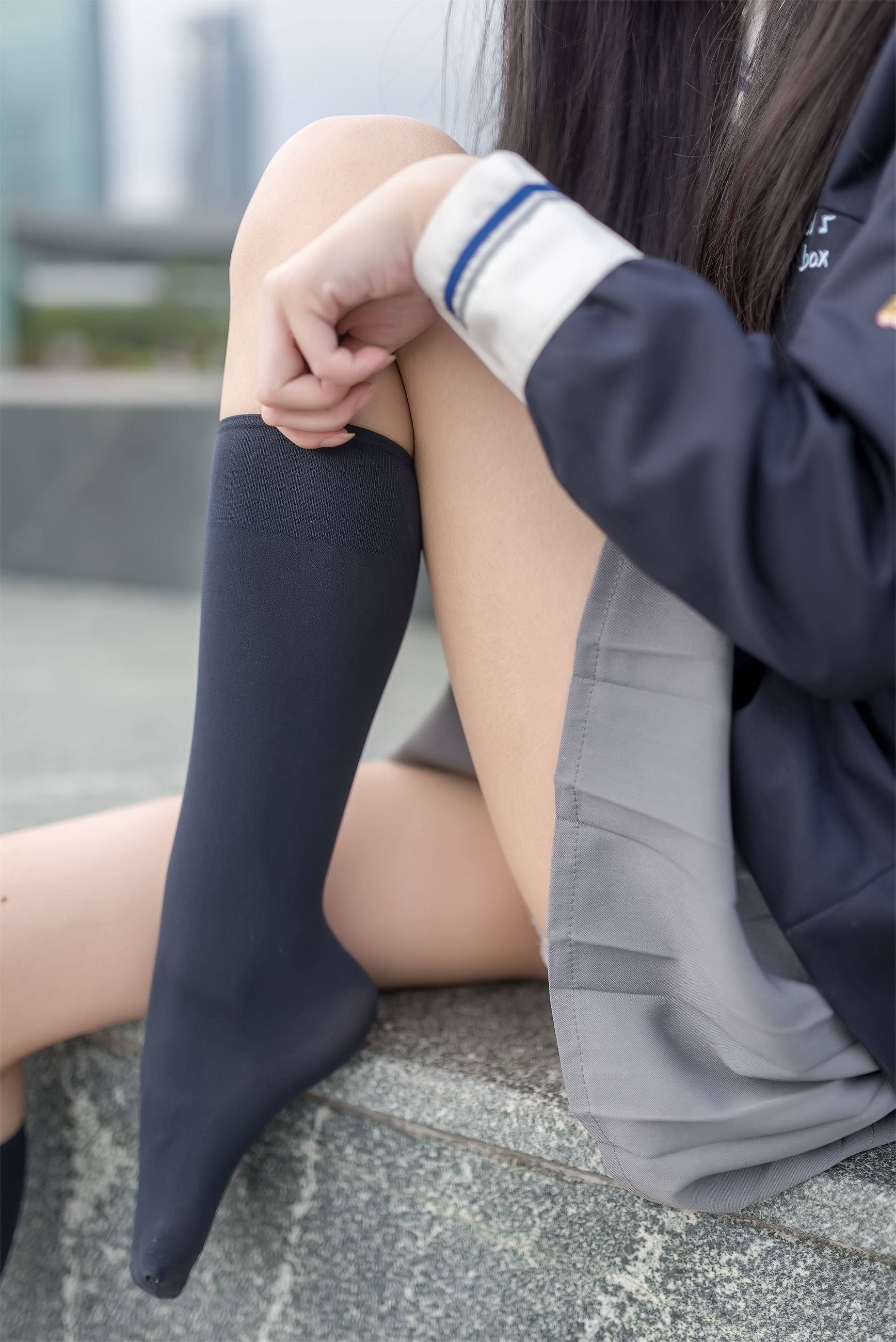 [风之领域] NO.022 学妹户外黑丝2