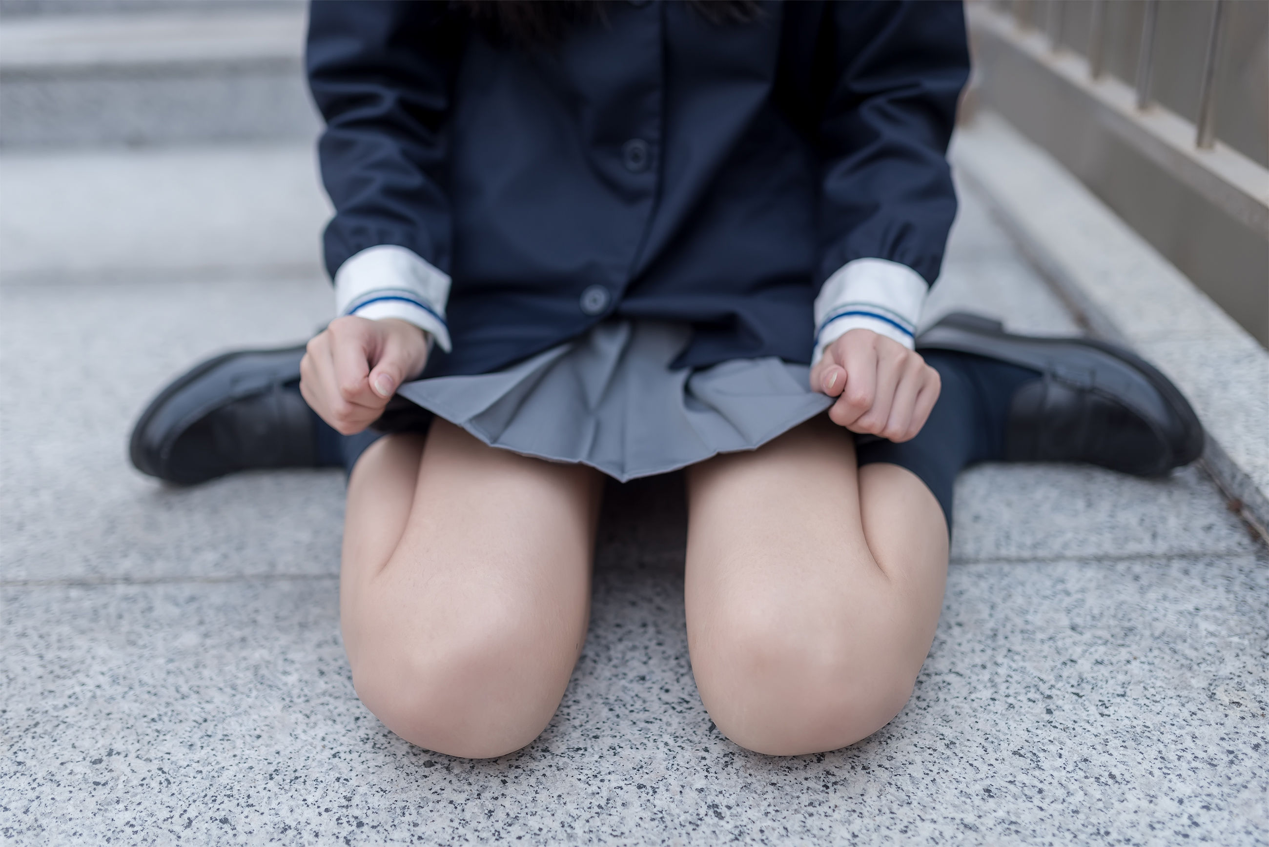 [风之领域] NO.022 学妹户外黑丝2