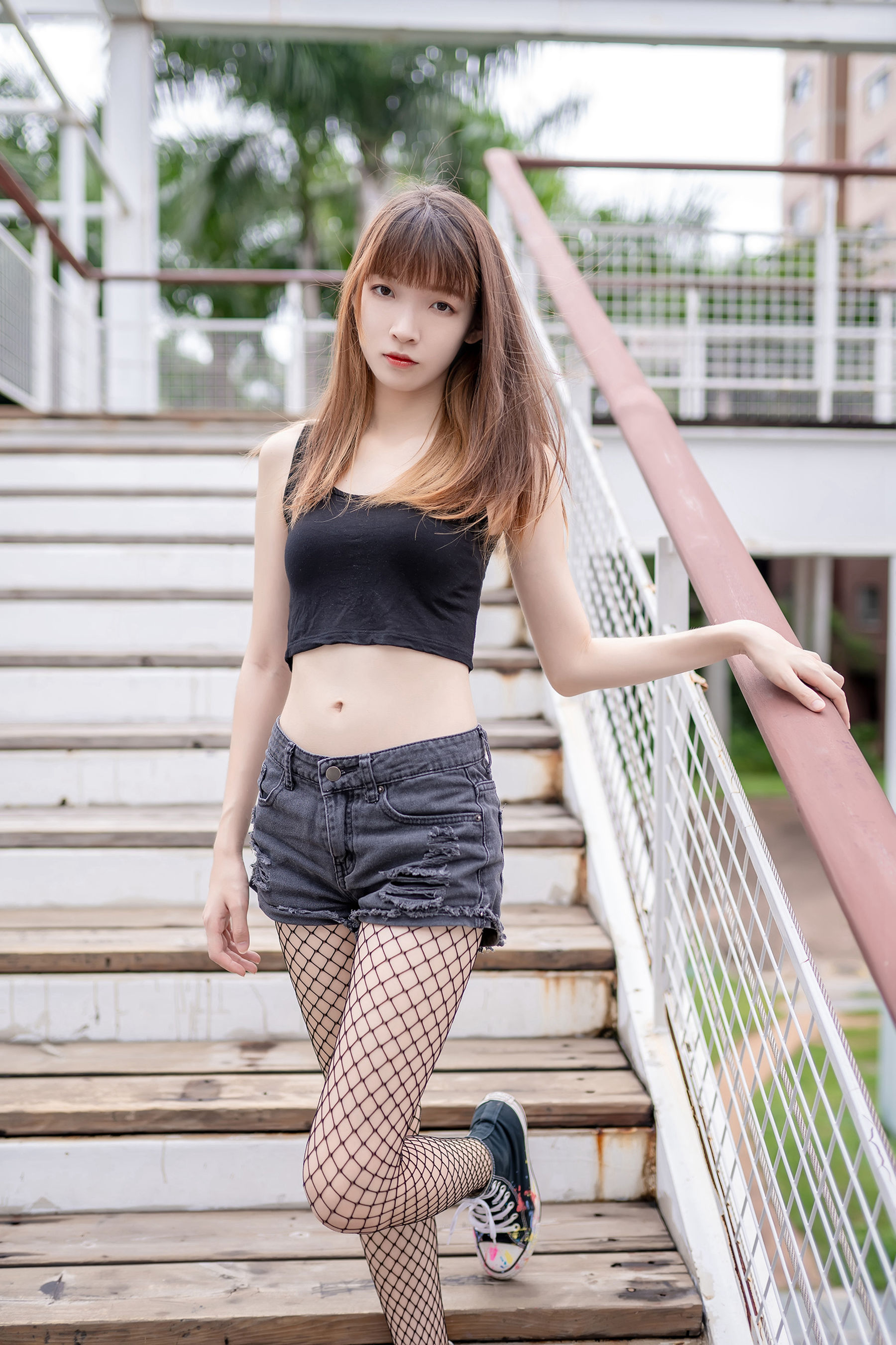 [风之领域] NO.094 祖木子 超短牛仔短裤黑网袜