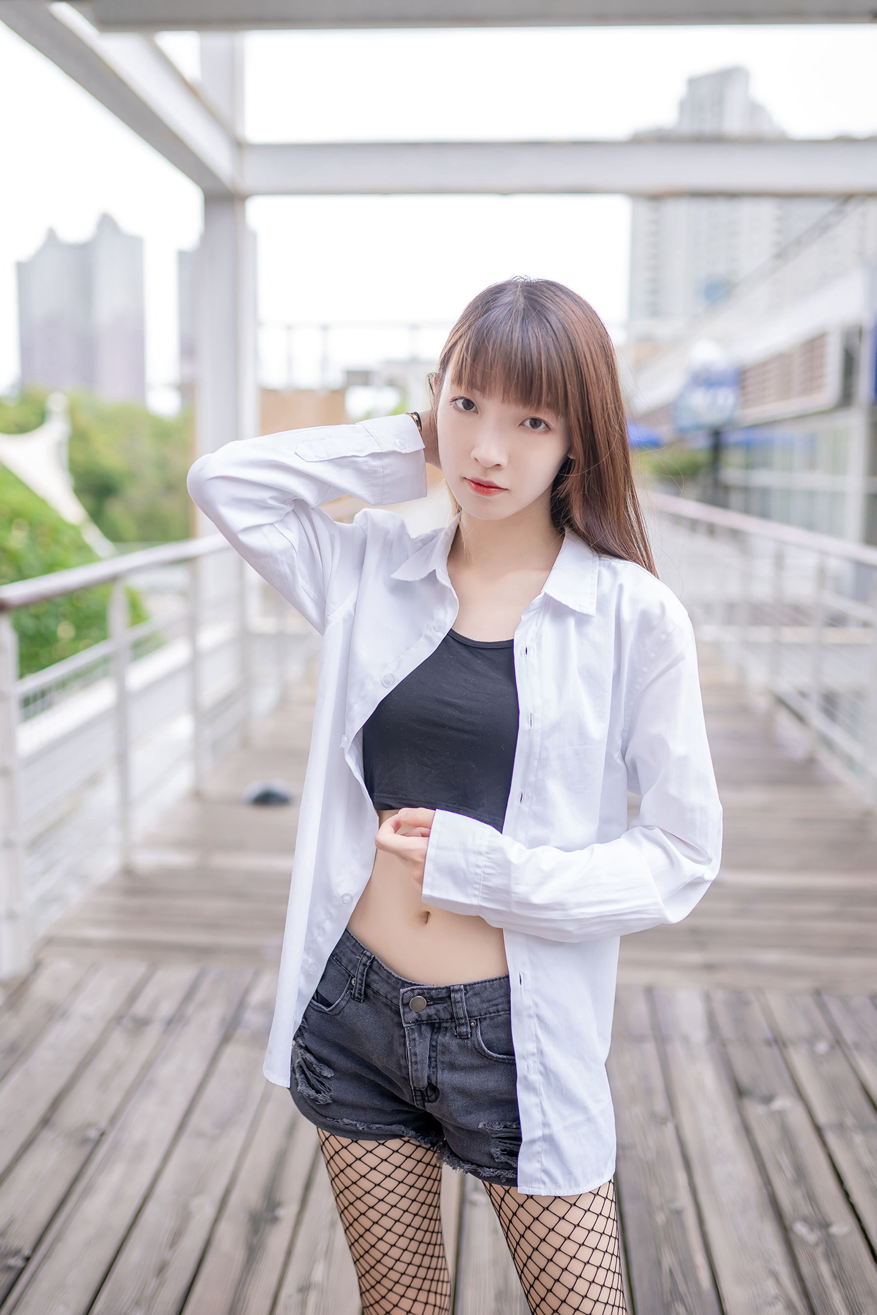 [风之领域] NO.094 祖木子 超短牛仔短裤黑网袜