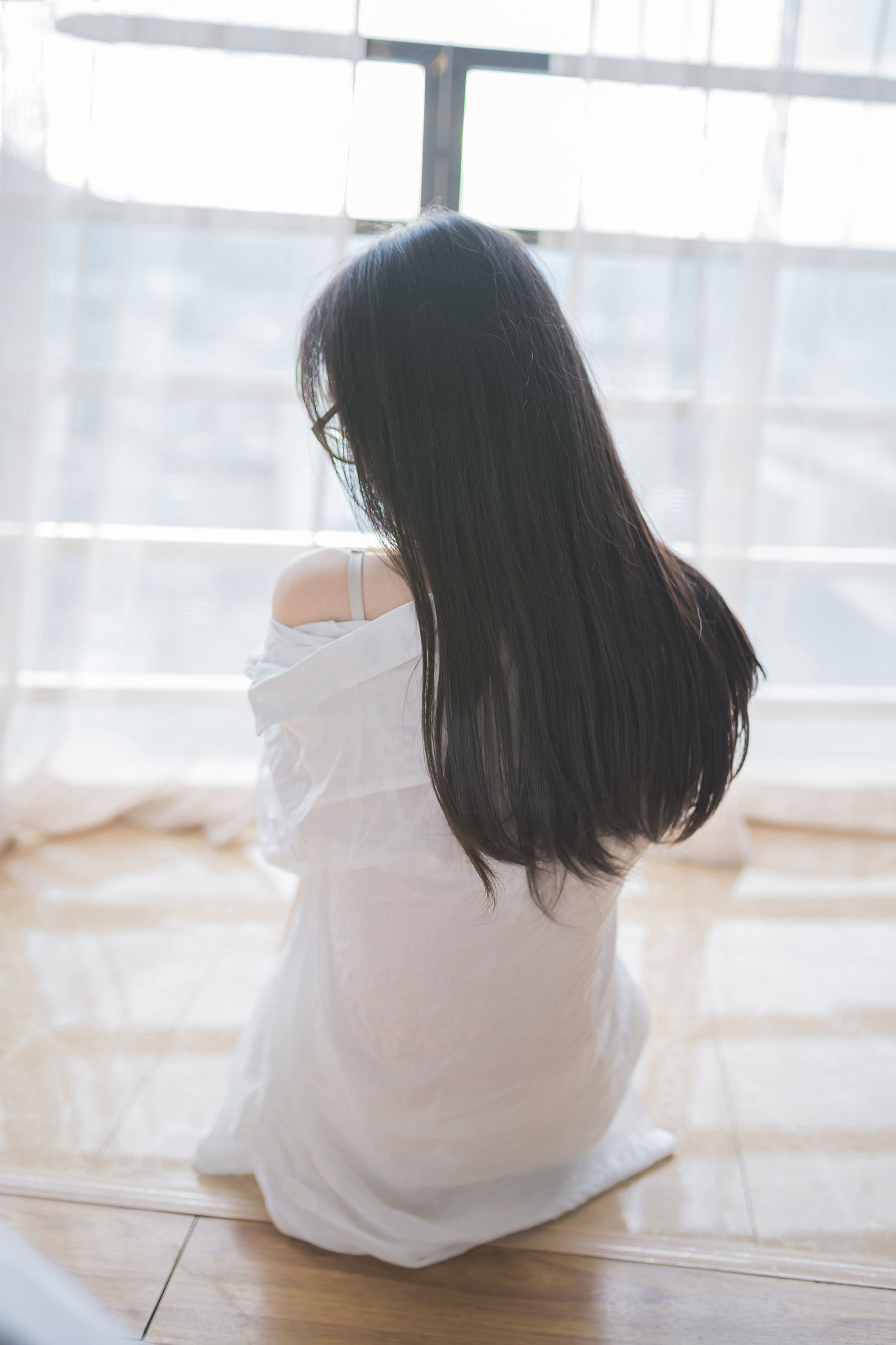 [风之领域] NO.099 素雅无丝少女也性感
