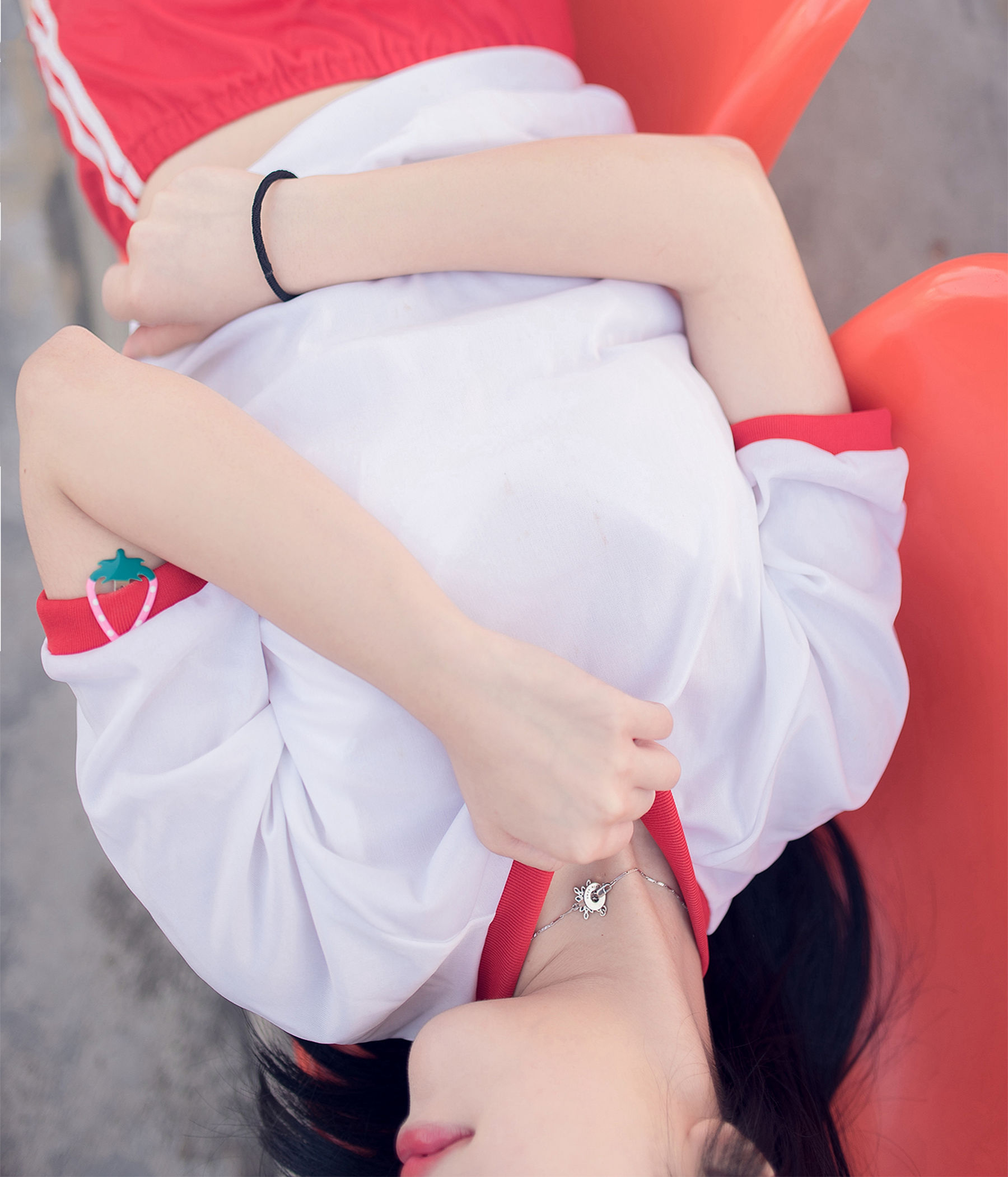 [风之领域] NO.112 运动场上的白丝体操服少女