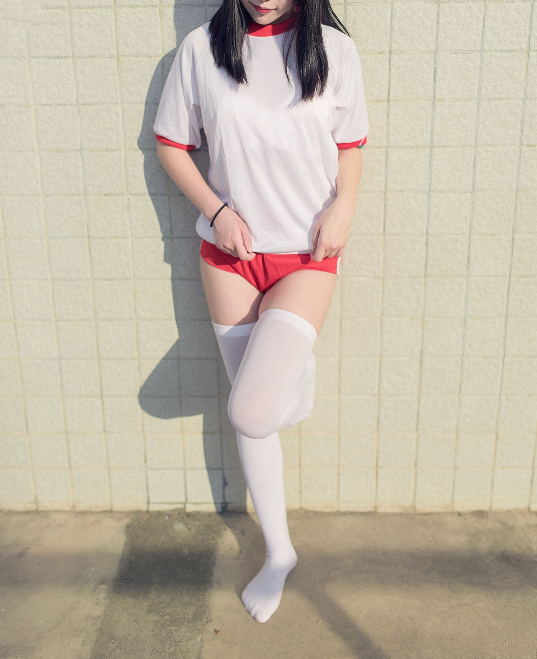 [风之领域] NO.112 运动场上的白丝体操服少女