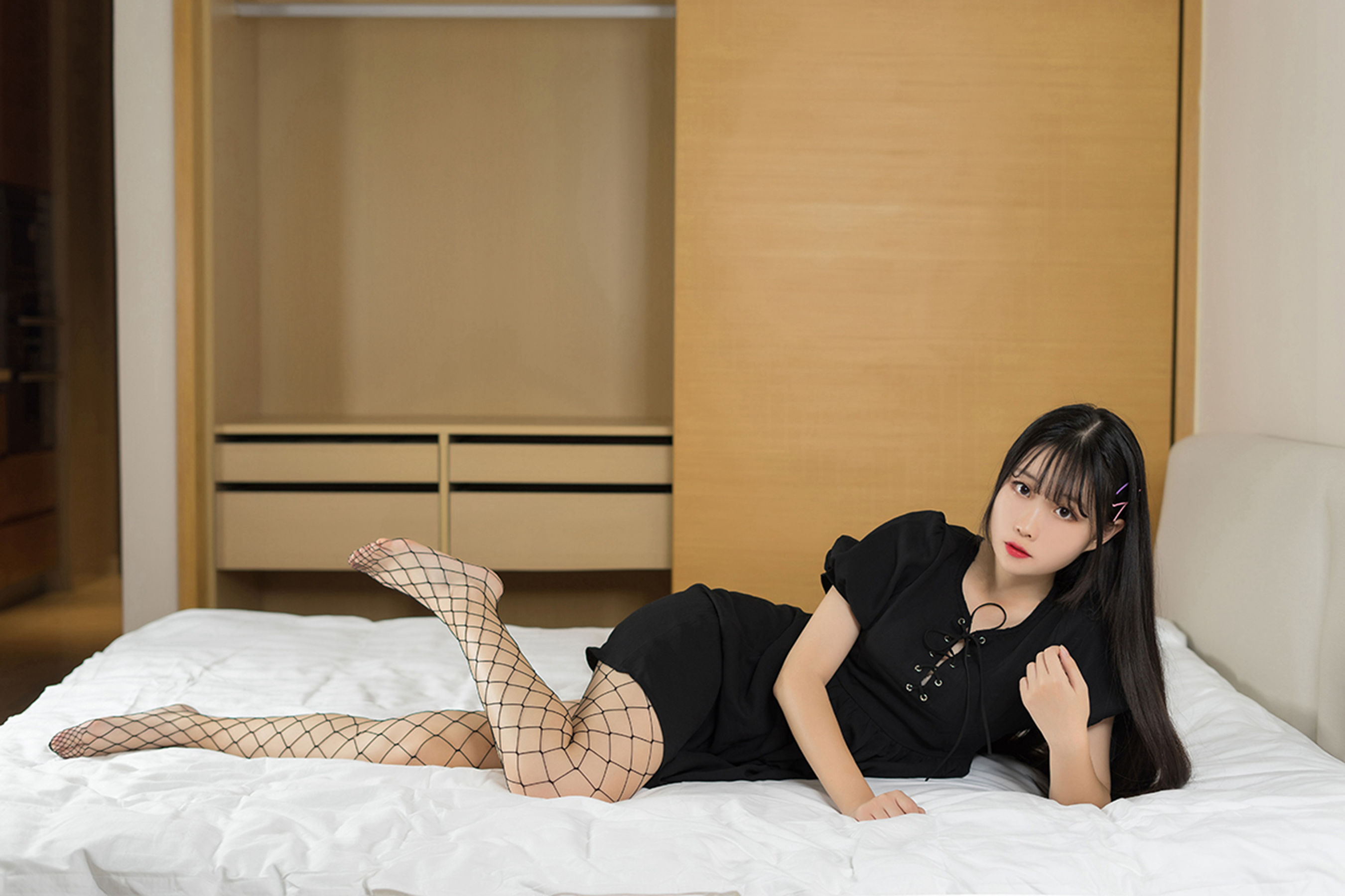 [风之领域] NO.116 黑网袜少女