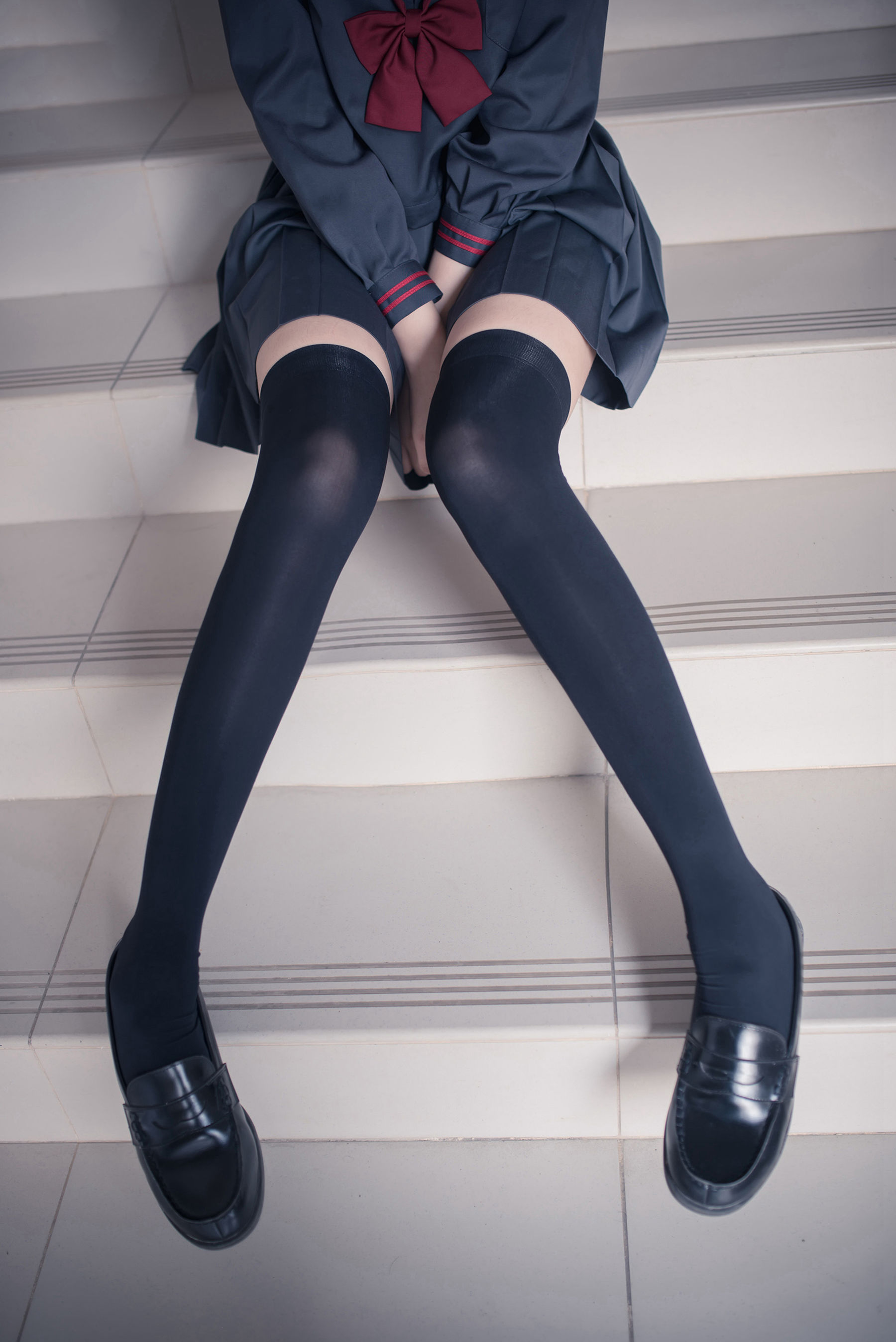 [风之领域] NO.120 超短情趣制服黑丝长腿2