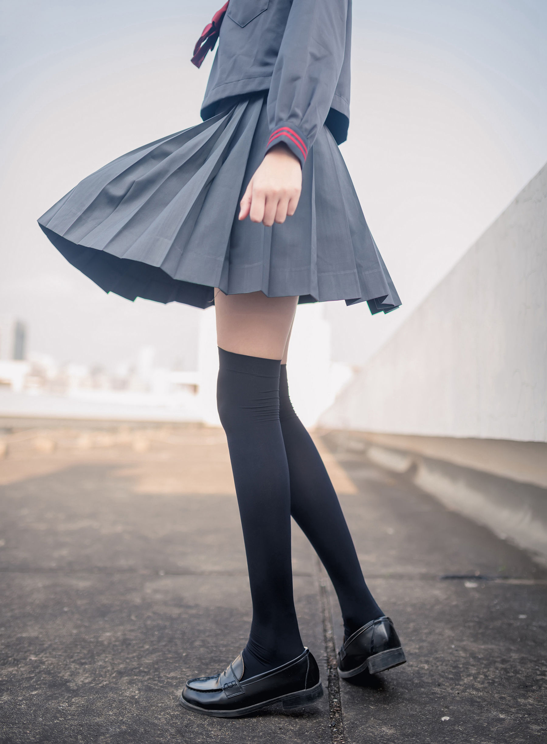 [风之领域] NO.120 超短情趣制服黑丝长腿2