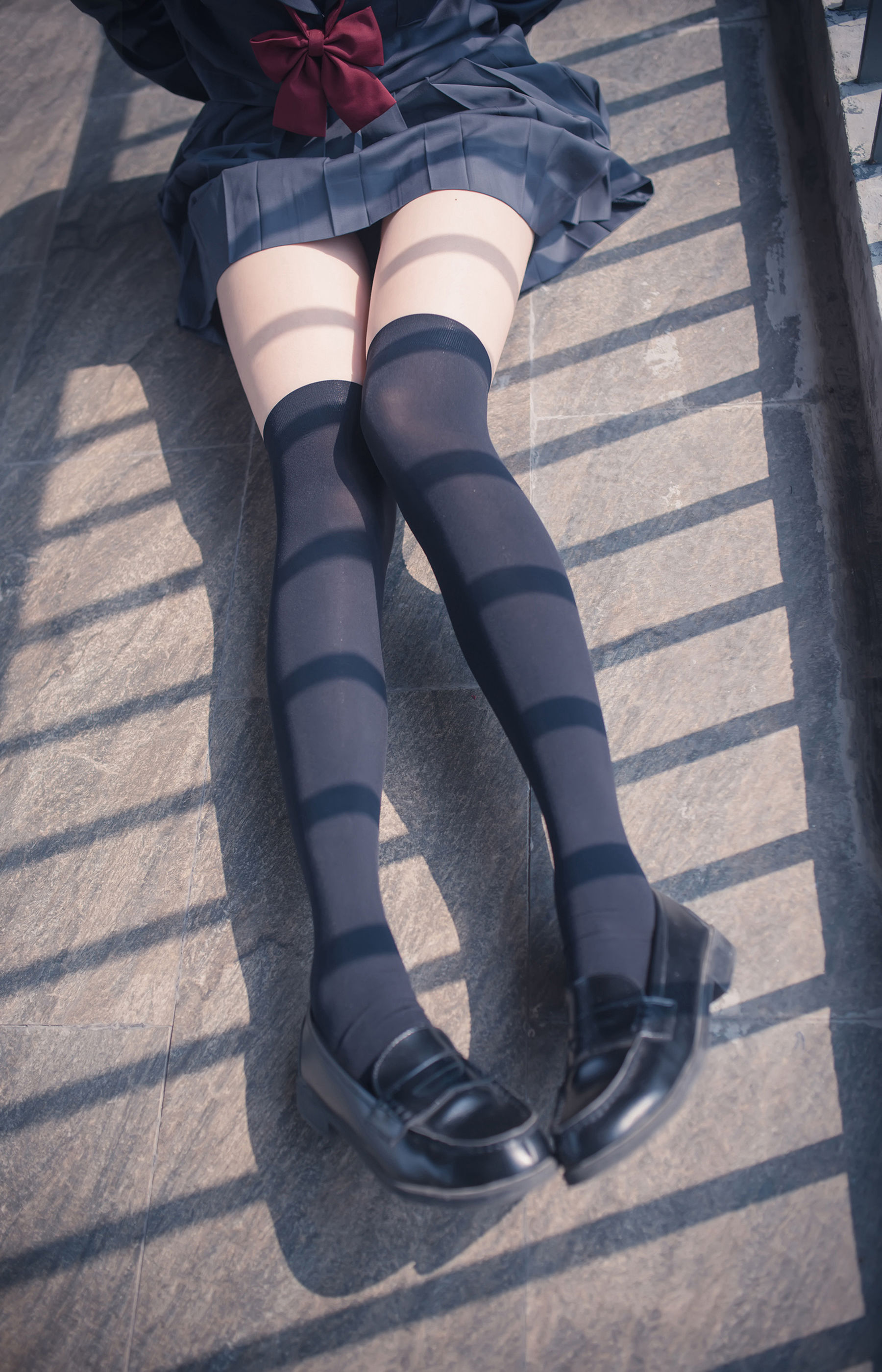 [风之领域] NO.120 超短情趣制服黑丝长腿2