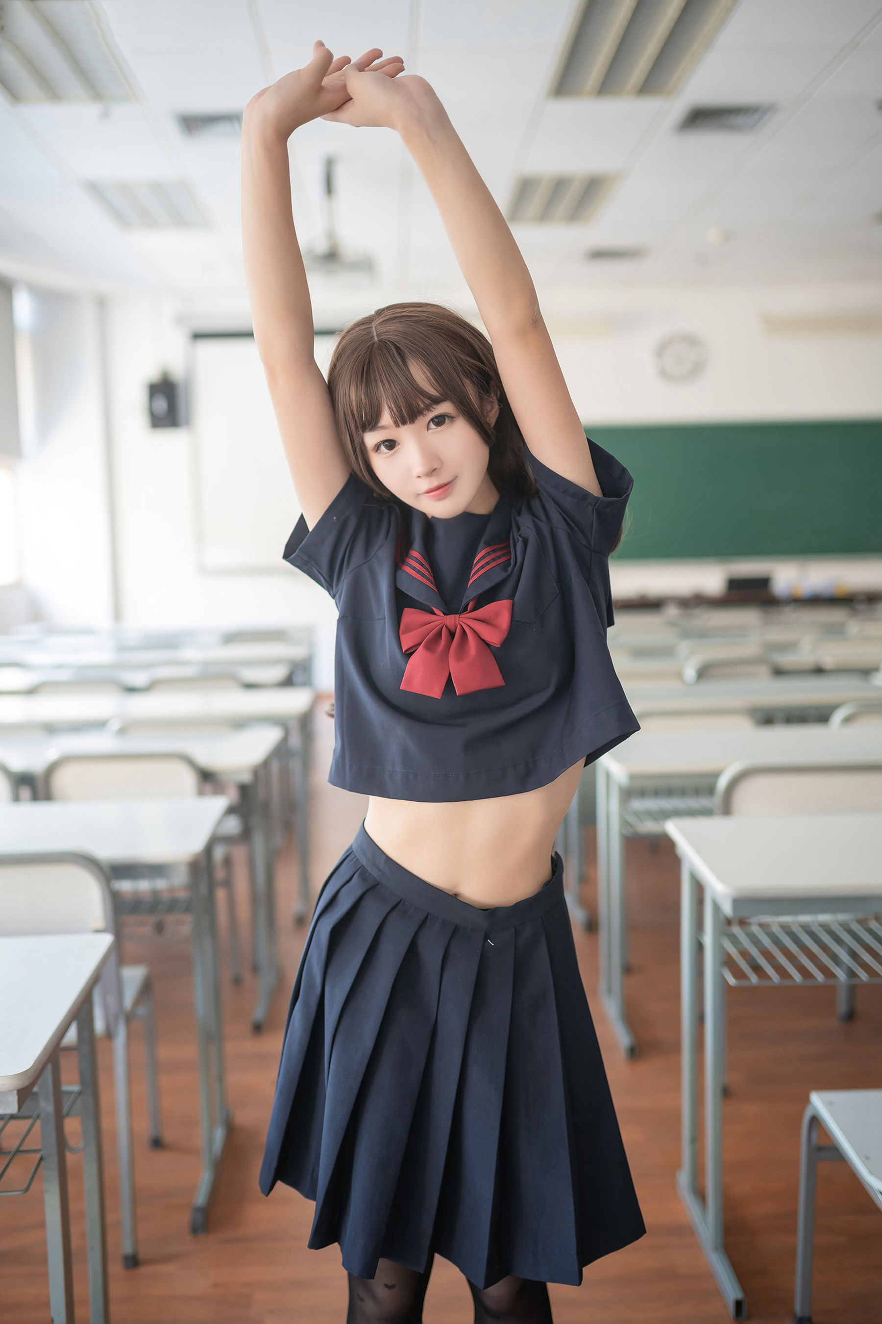 [风之领域] NO.127 爱心黑丝学妹