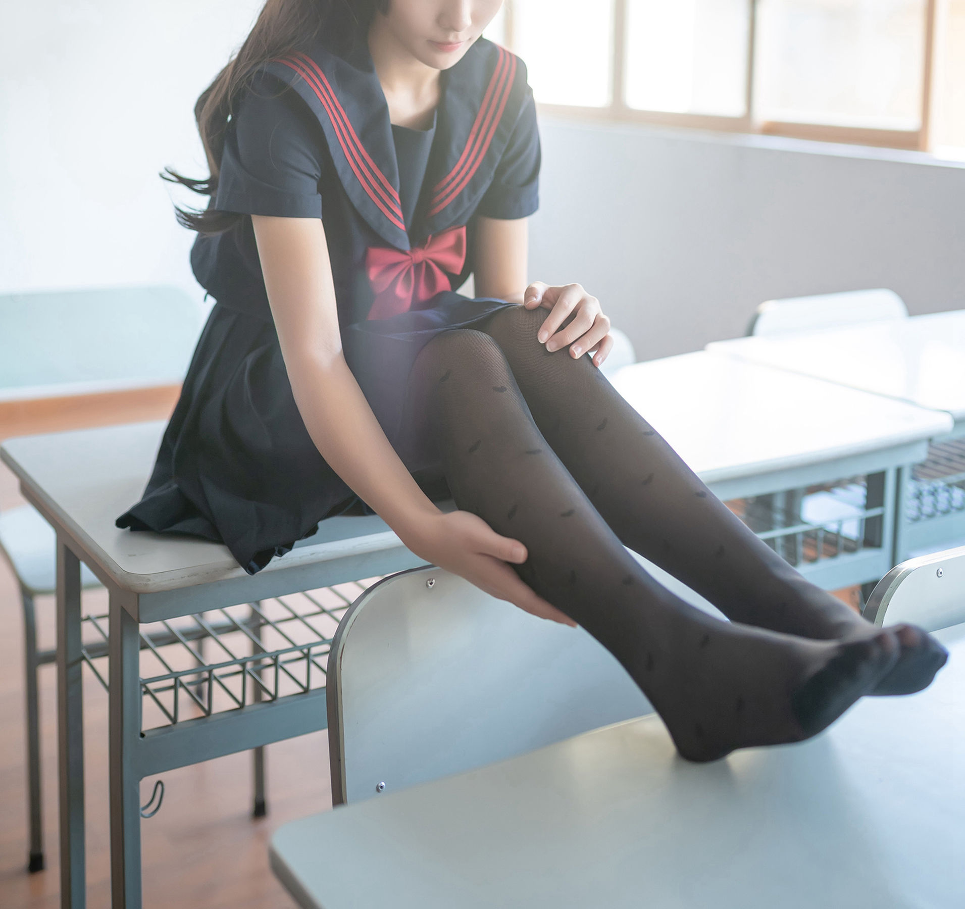 [风之领域] NO.127 爱心黑丝学妹
